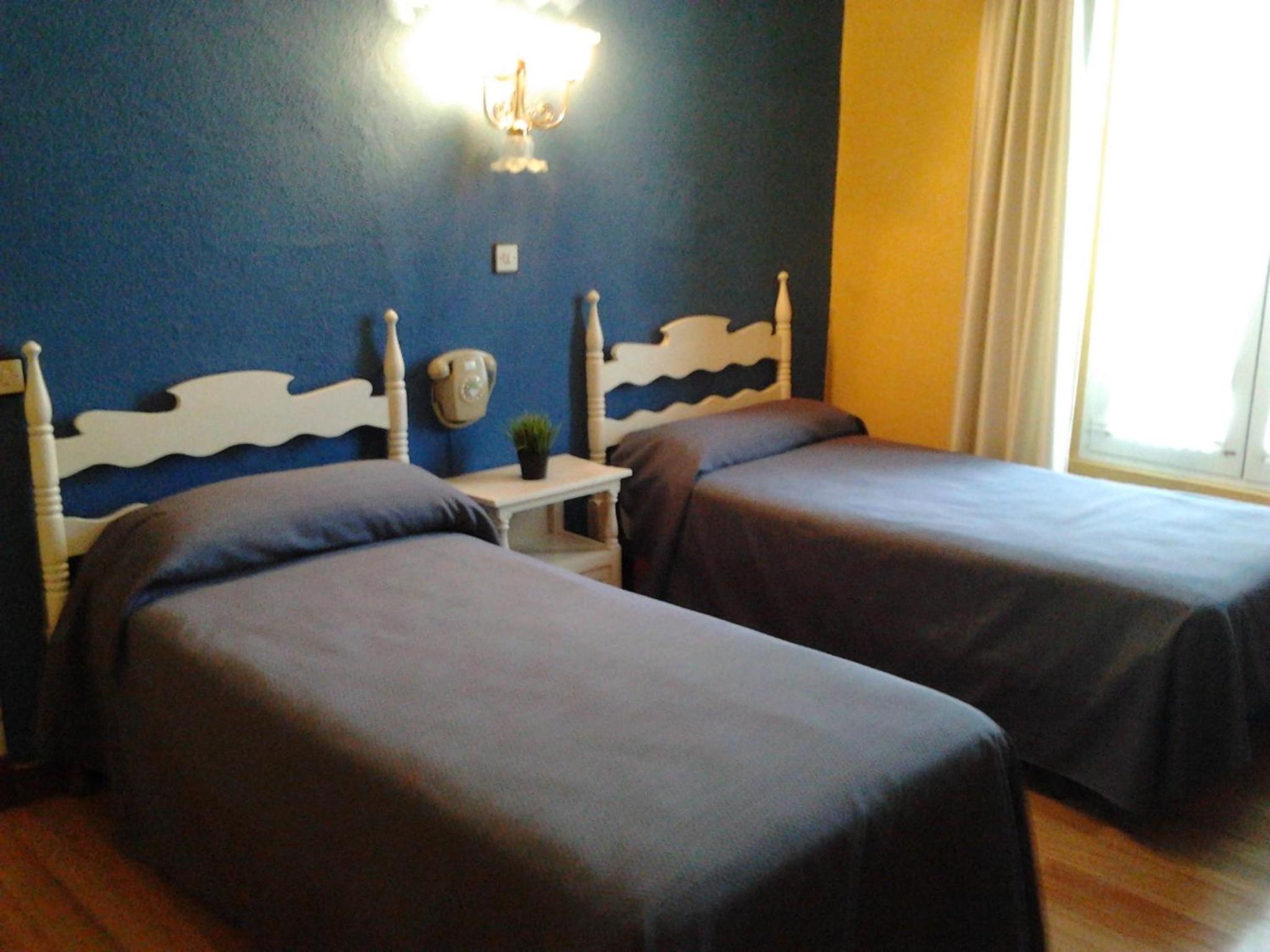 Habitación Estándar con Dos Camas Individuales