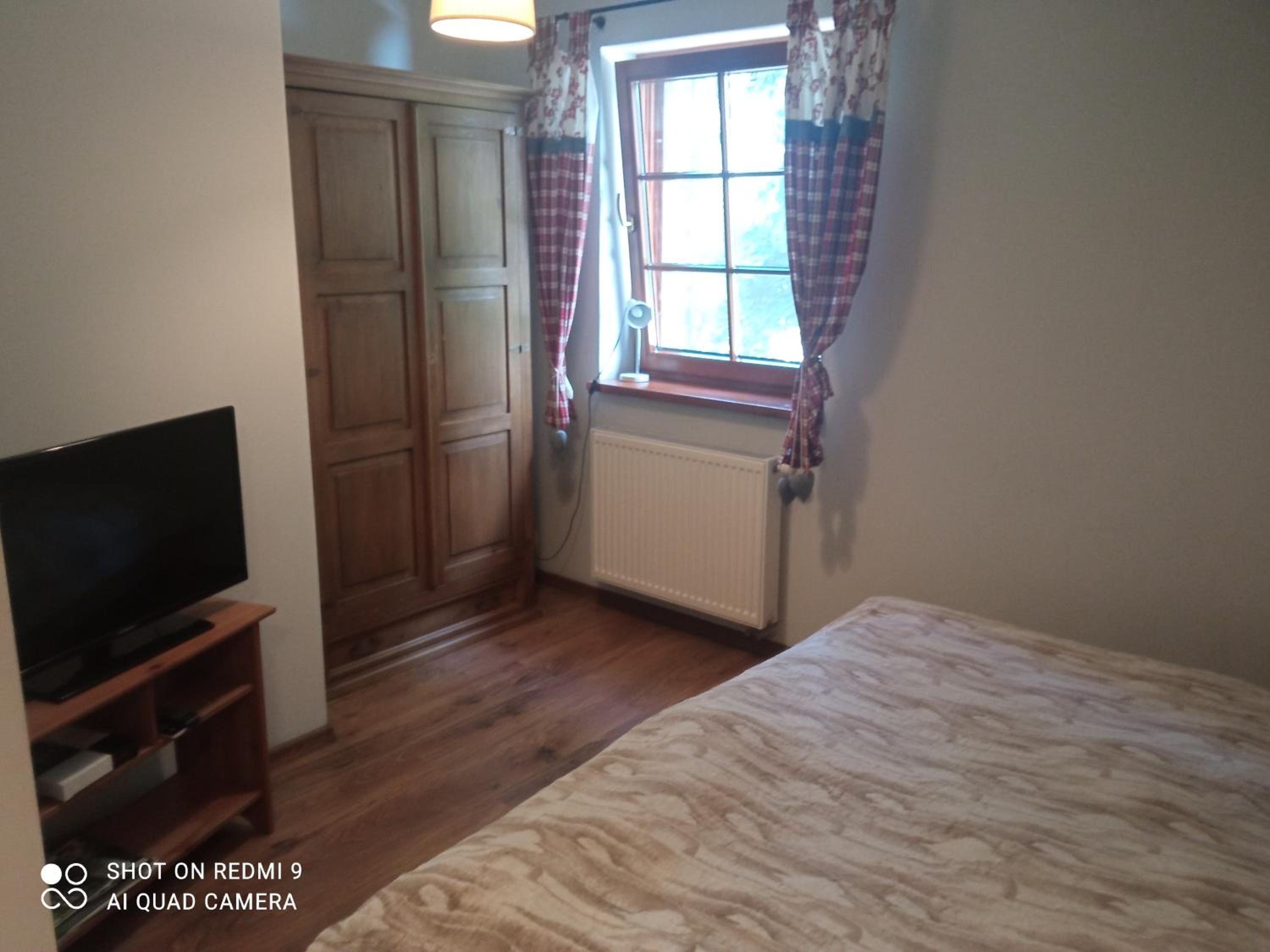 Double Room - Photo 8