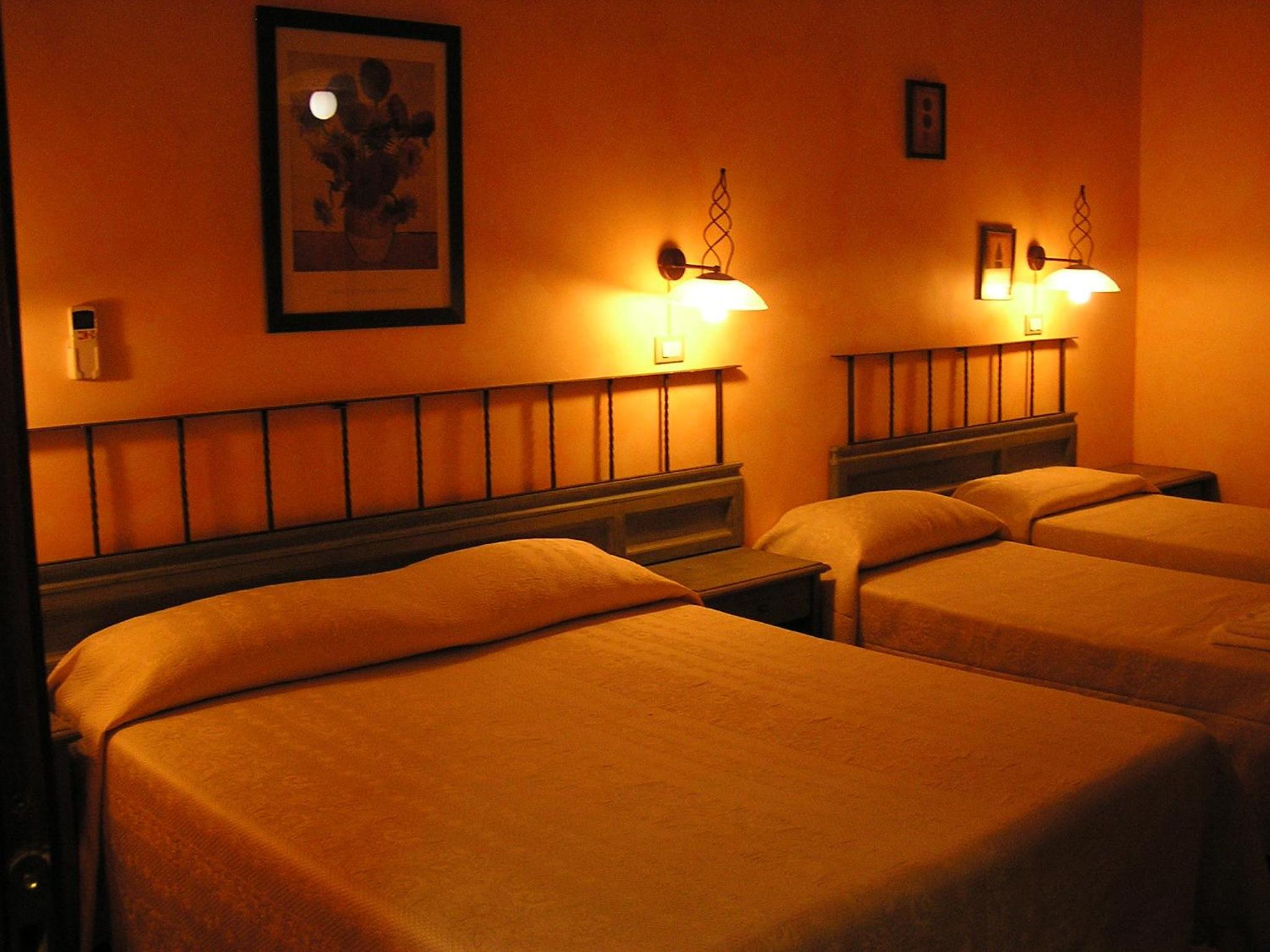 Triple Room photo 2