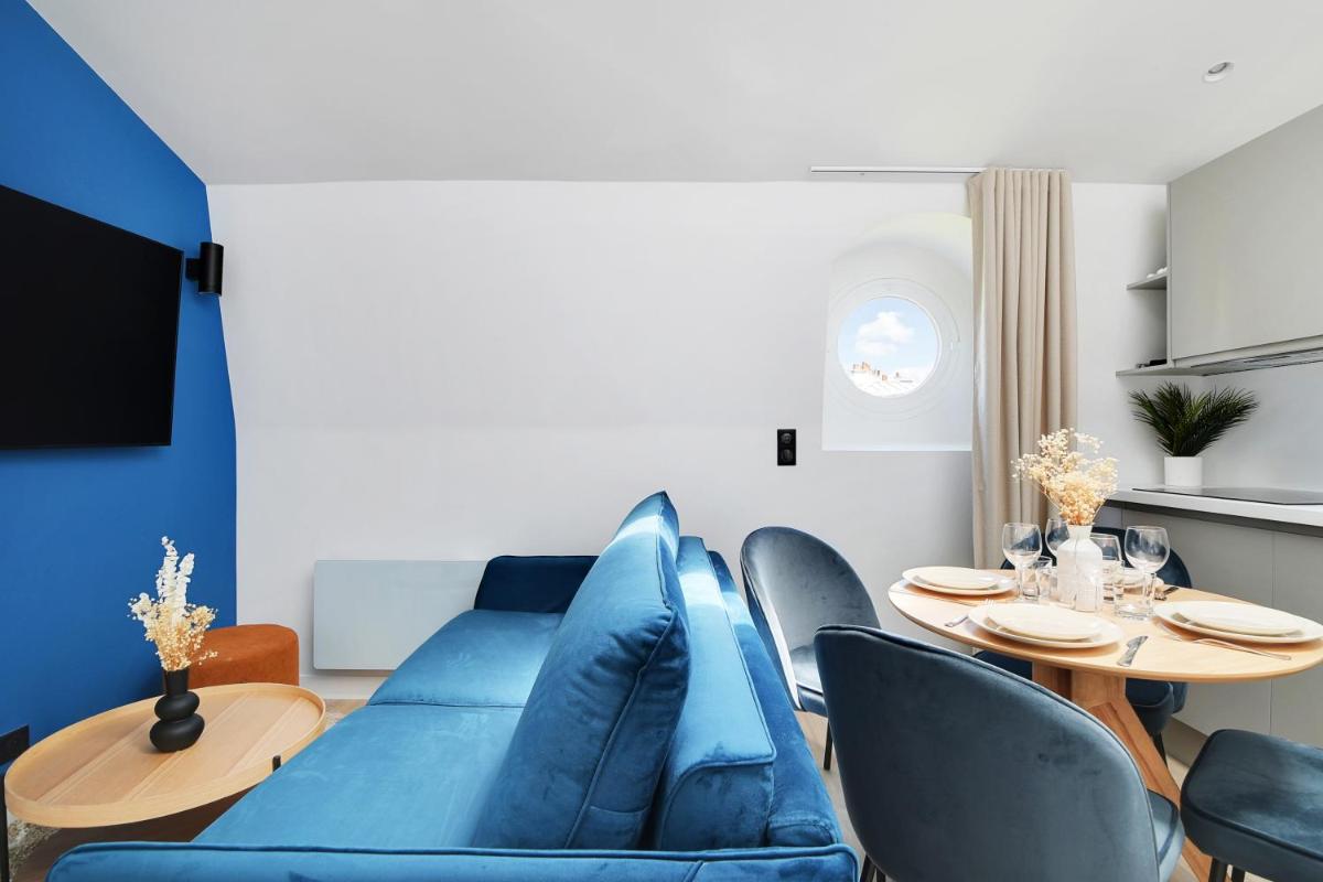 One-Bedroom Apartment photo 2
