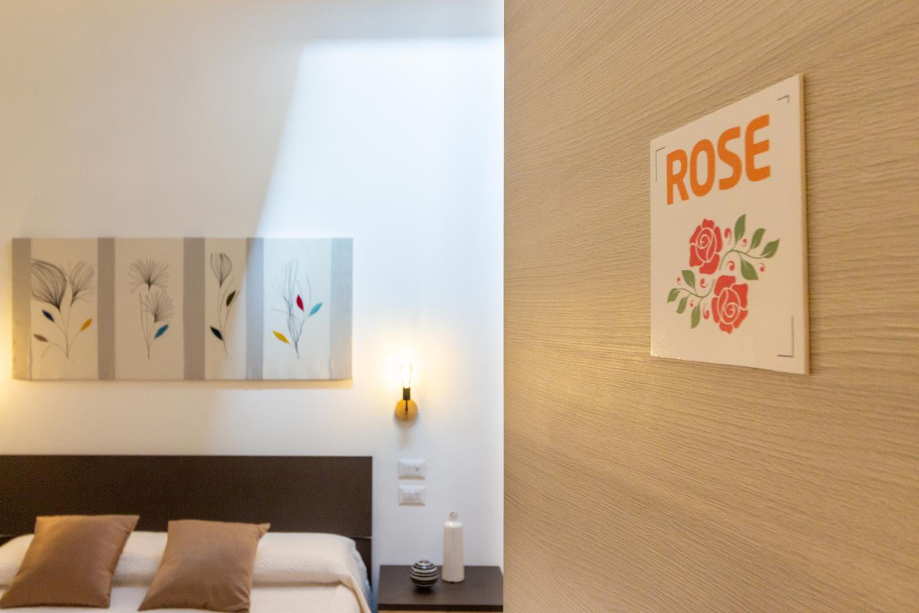 Double Room with Private Bathroom - Photo 1