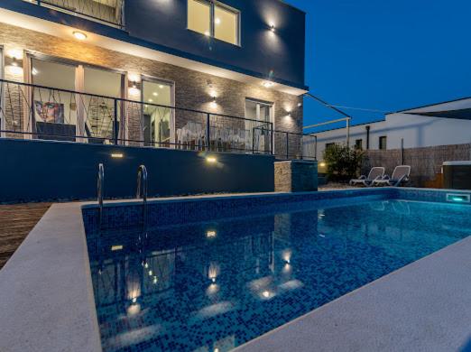 Deluxe Villa photo 2