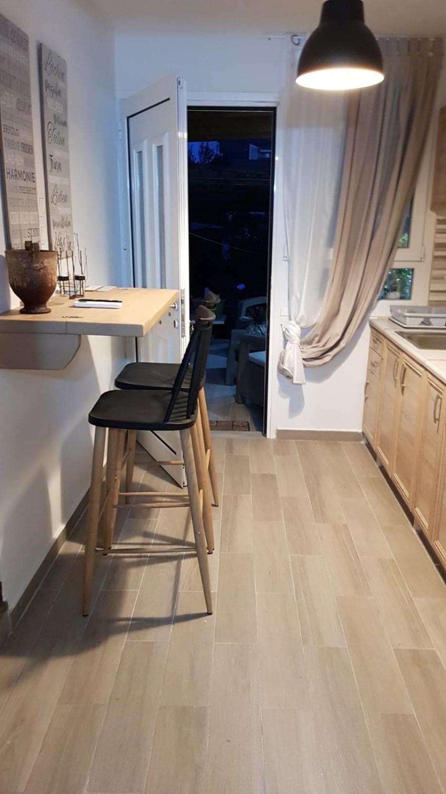 One-Bedroom House - Photo 32