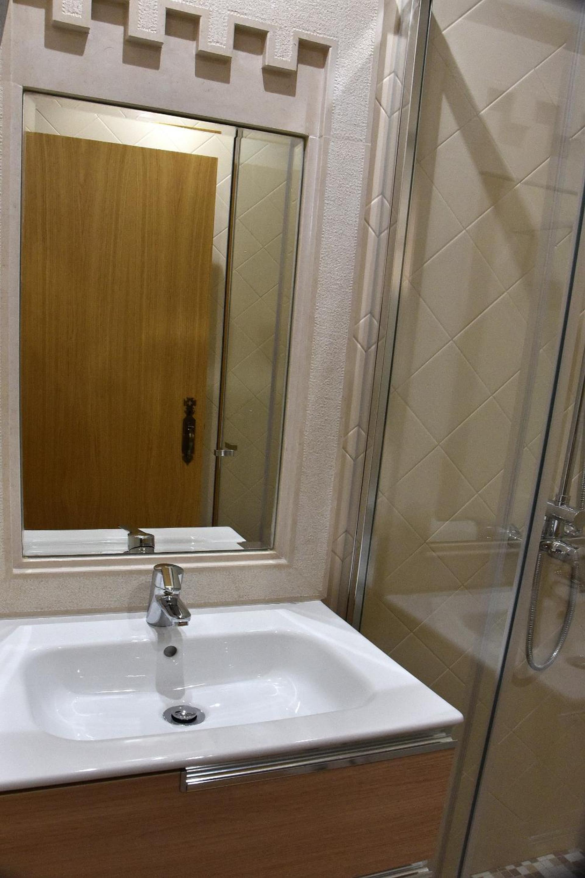 Double Room - Photo 1