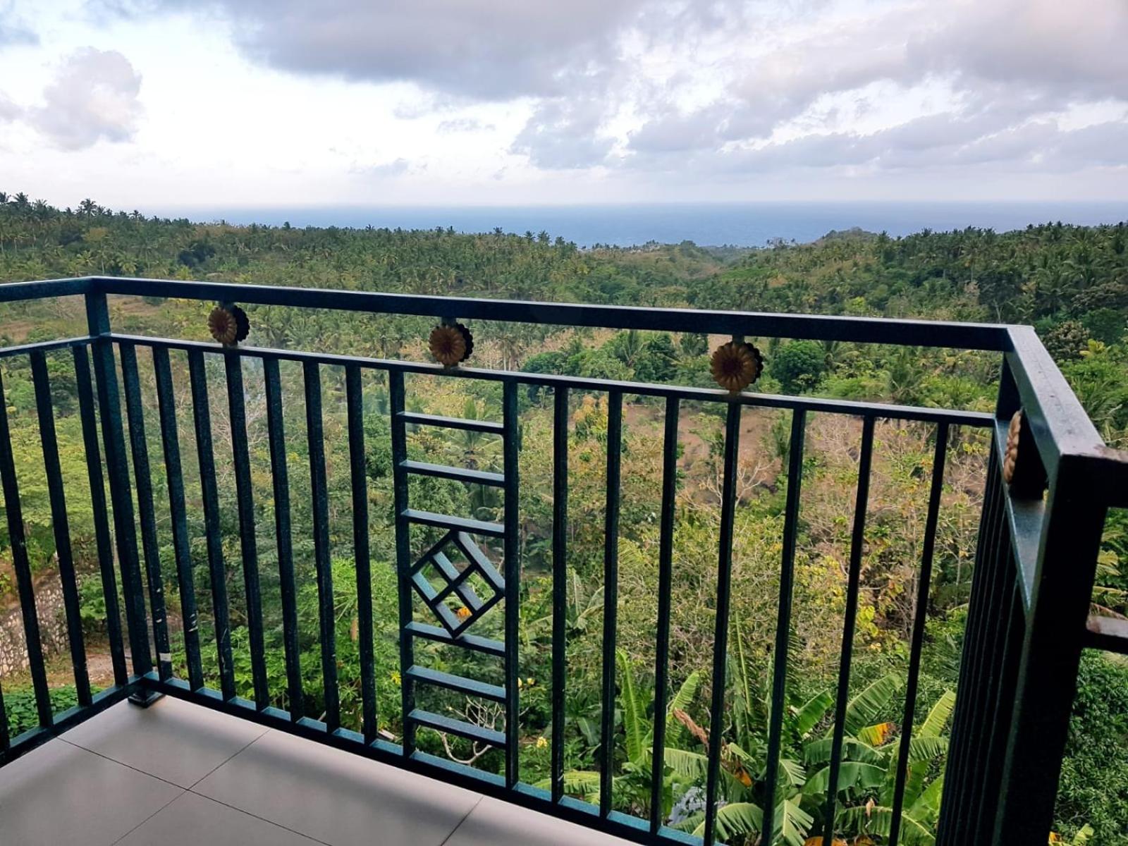 Deluxe Double Room with Balcony and Sea View - Photo 4