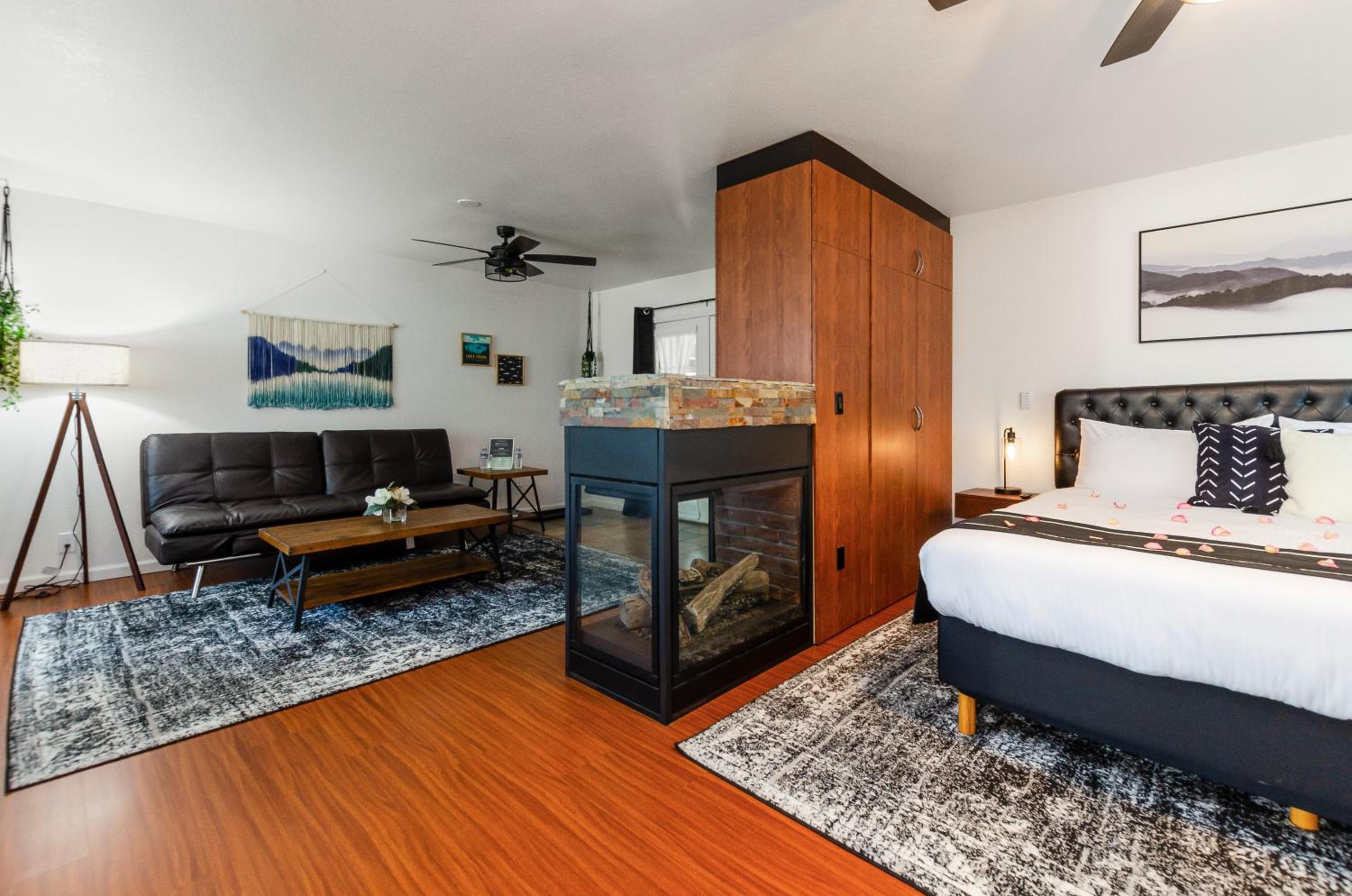 King Suite with Sofa Bed