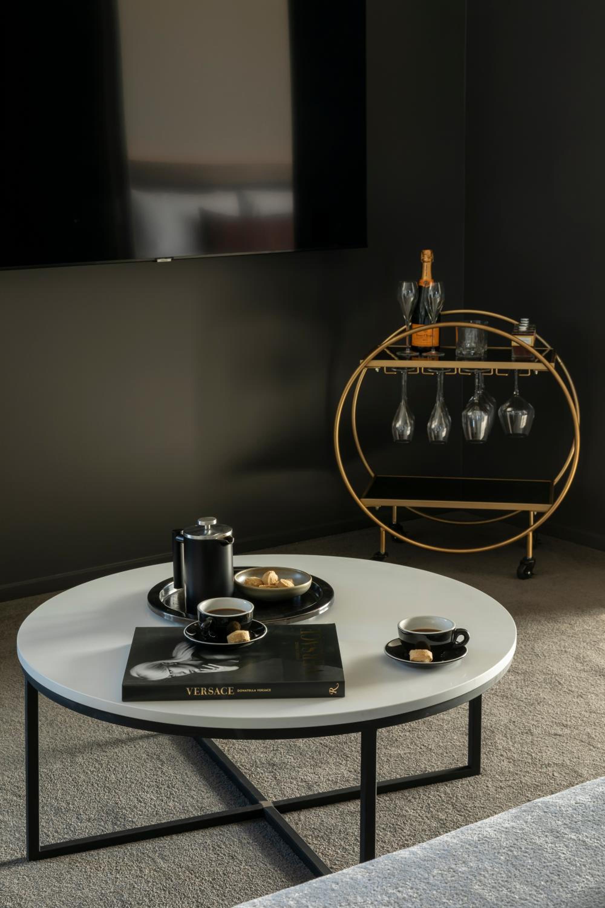 Mayfair Suite - Photo 1
