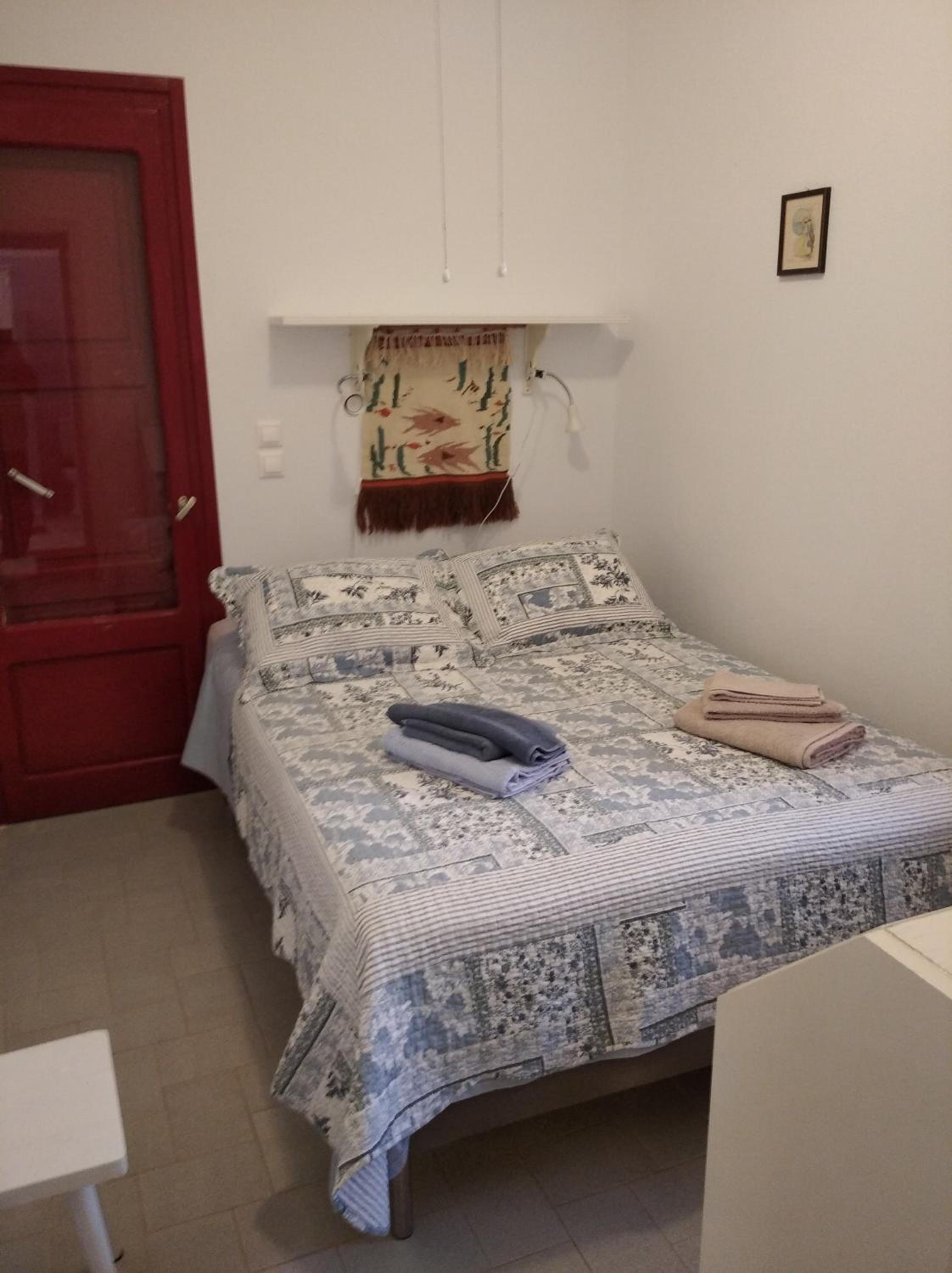 Three-Bedroom House photo 1