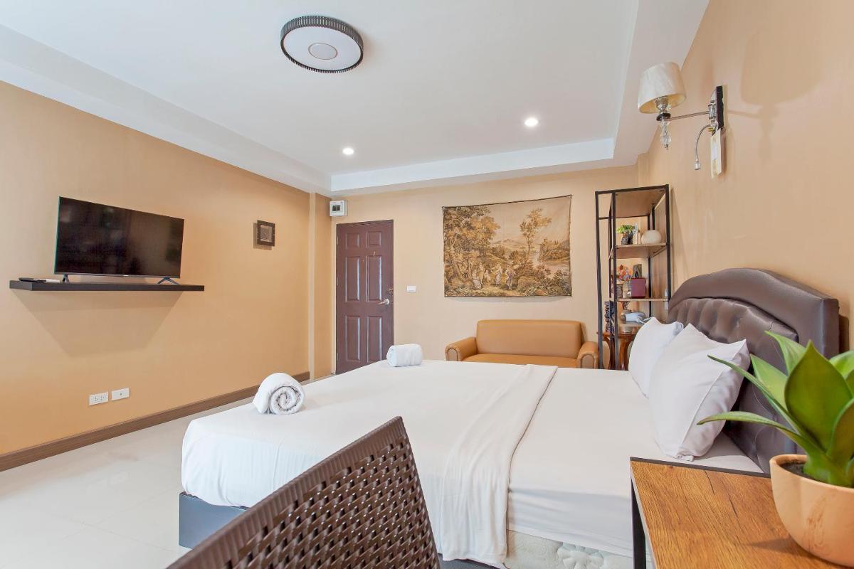 Standard Double Room photo 3