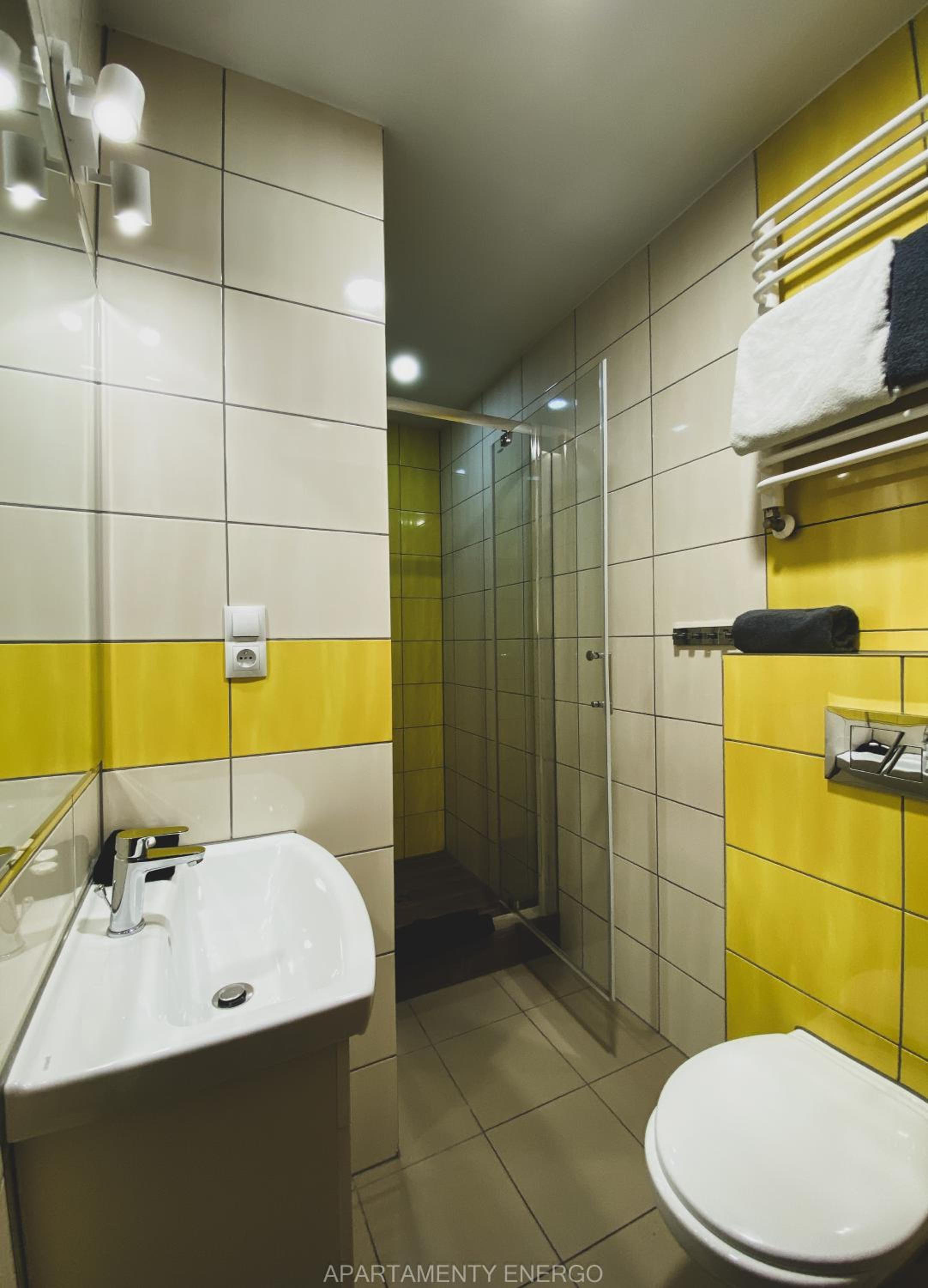 Twin Room - Photo 2