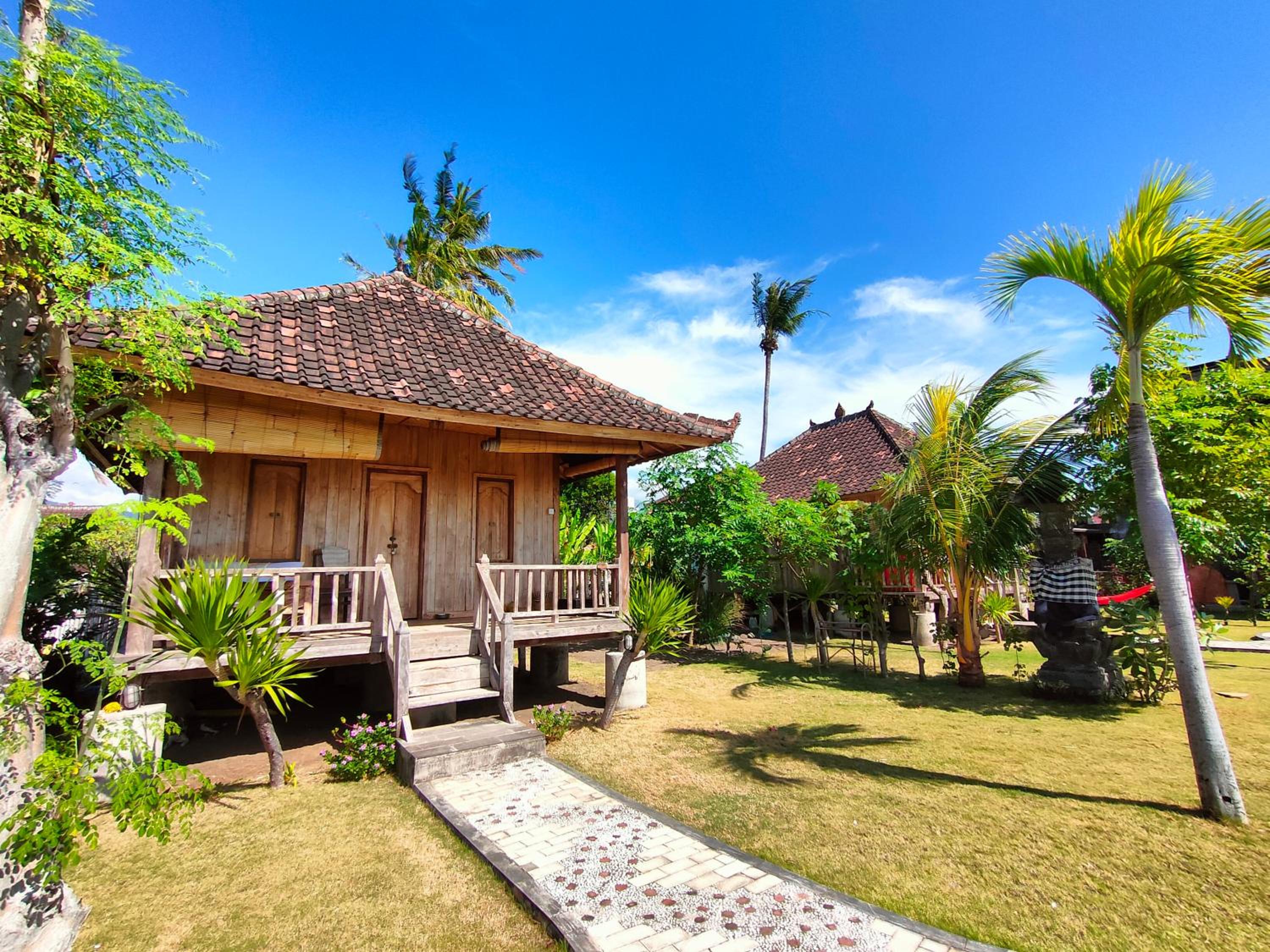 Deluxe Double Room with Side Sea View - Photo 7