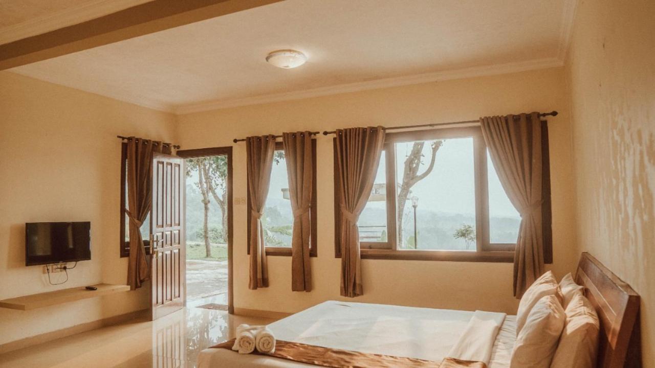 Superior King Room - Photo 1
