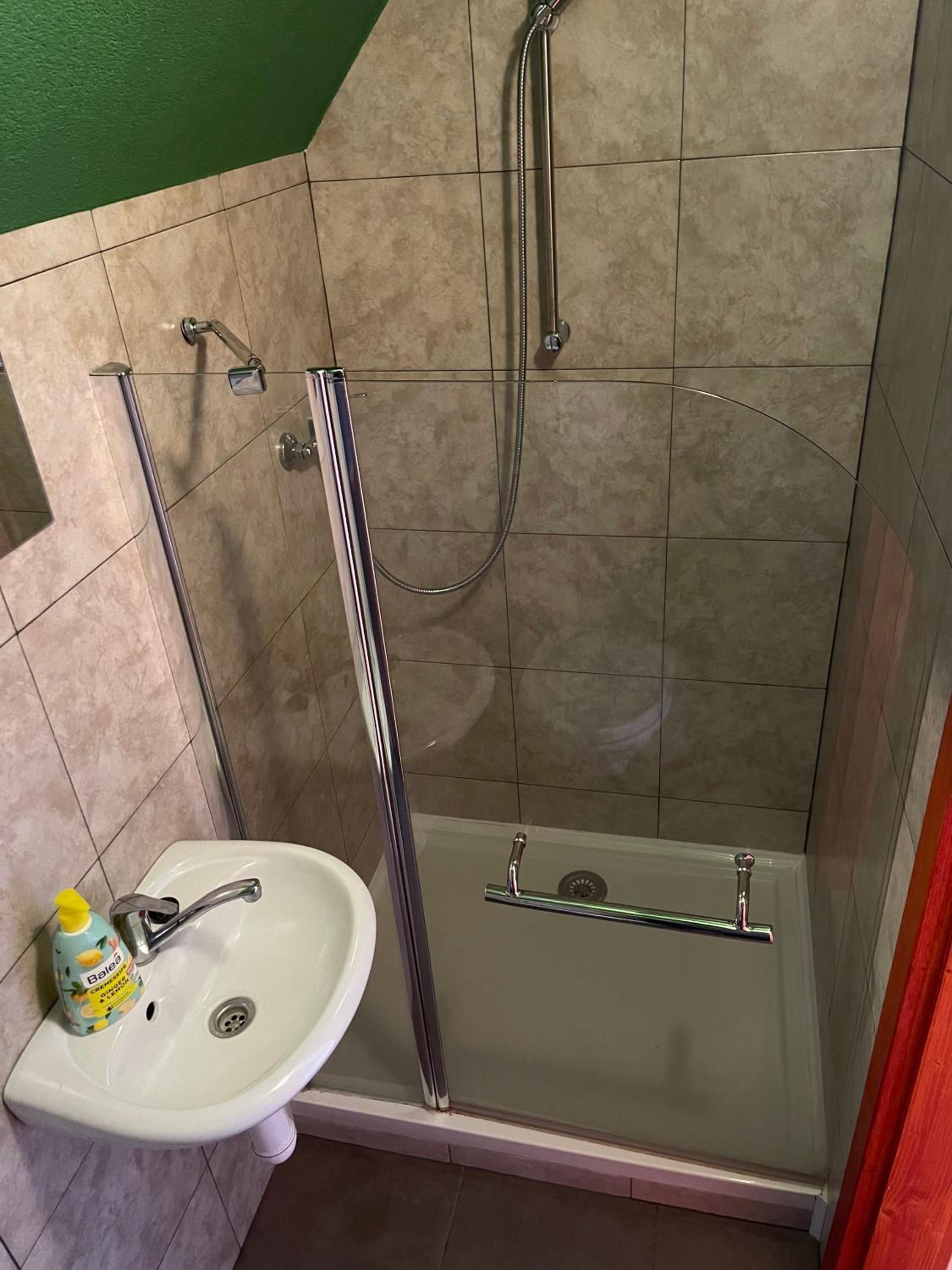 Double or Twin Room with Extra Bed photo 2