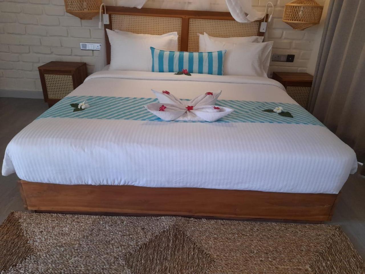 Double Room With Balcony - Photo 13