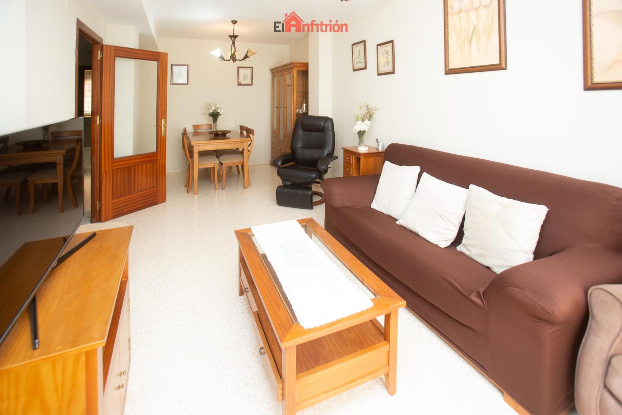 Casa de cuatro habitaciones