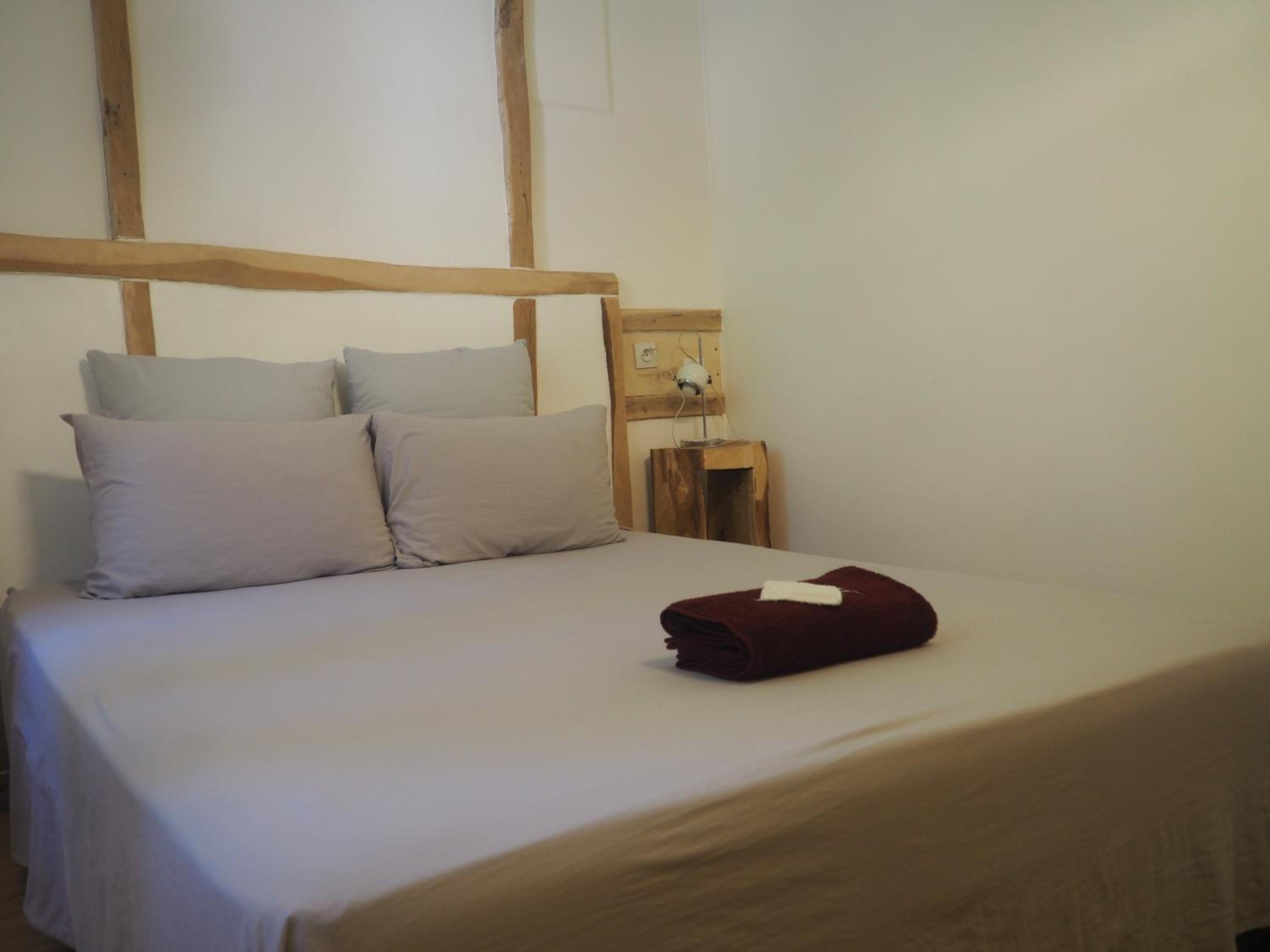 Double Room with Private Bathroom photo 2