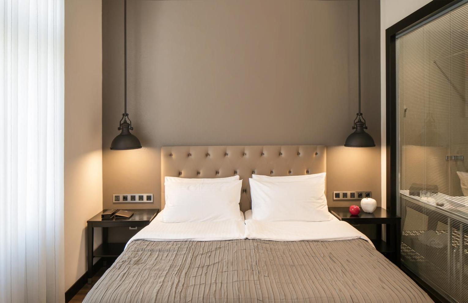 Lower Ground Floor Superior Double Room with Kitchen