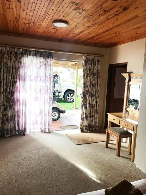 Two-Bedroom House - Photo 19