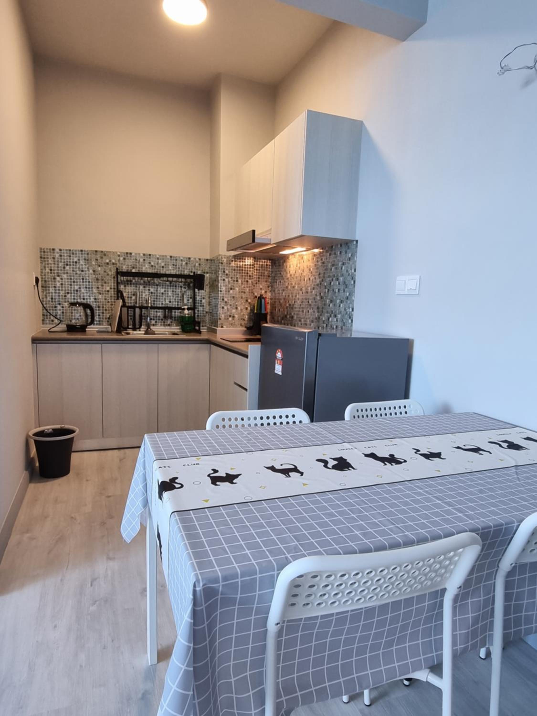 Apartment With Sea View - Photo 9