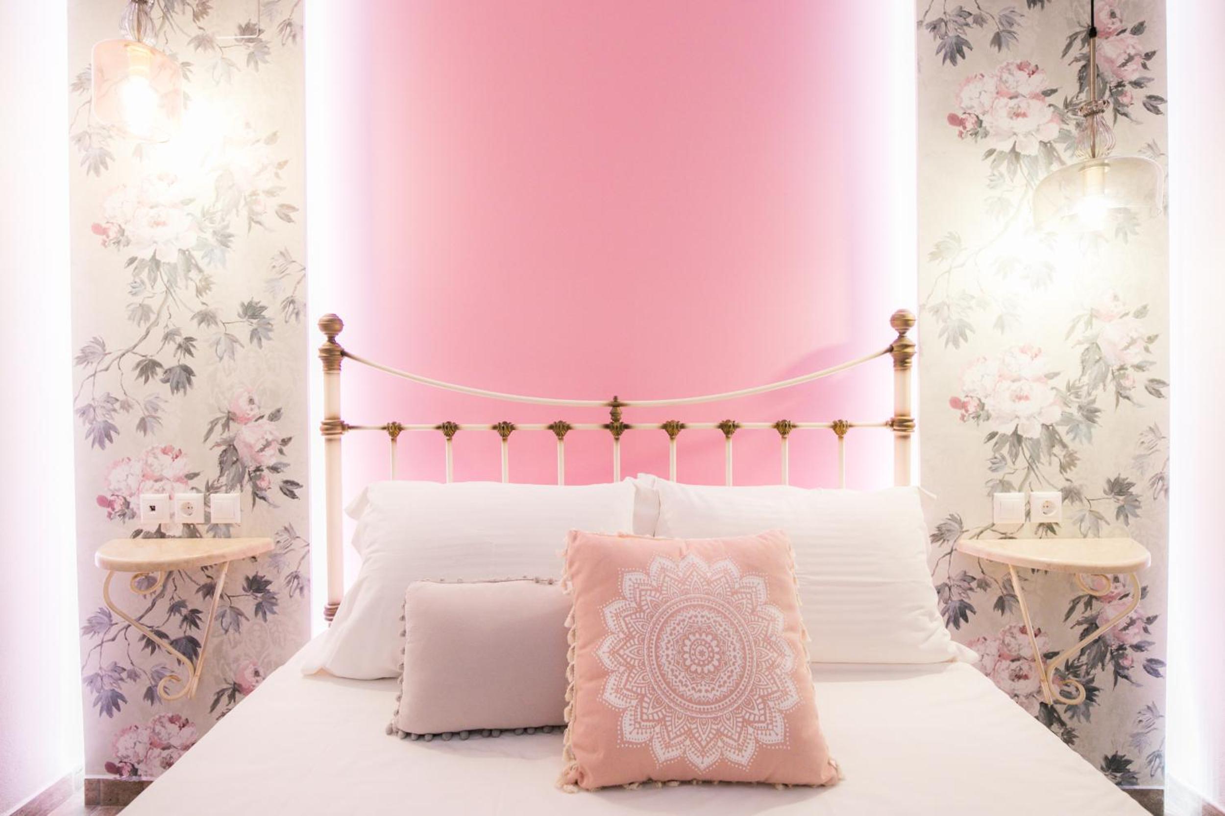 Superior Double Room - Photo 4