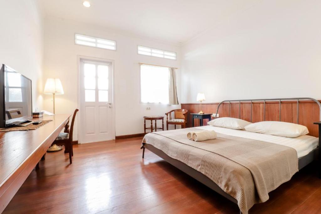 Double Room with Balcony