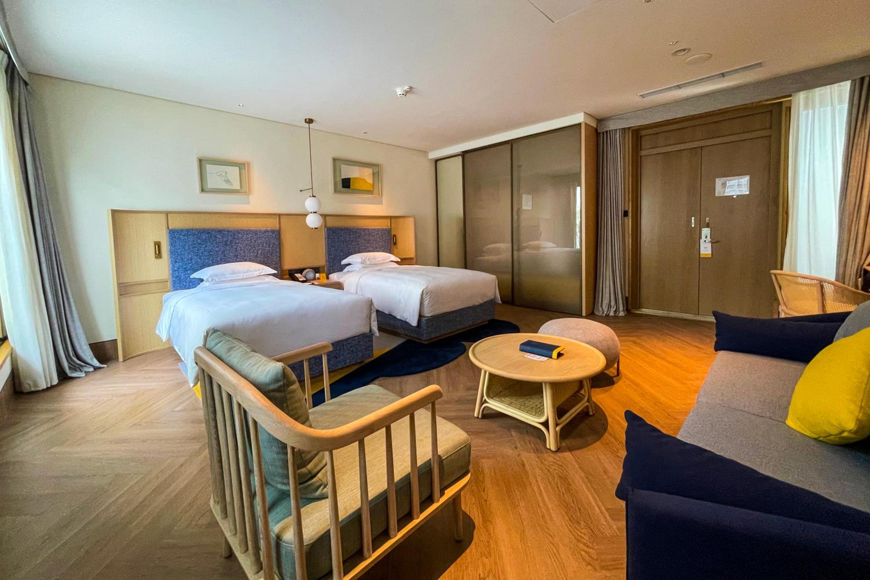 Standard Twin Room - Photo 1