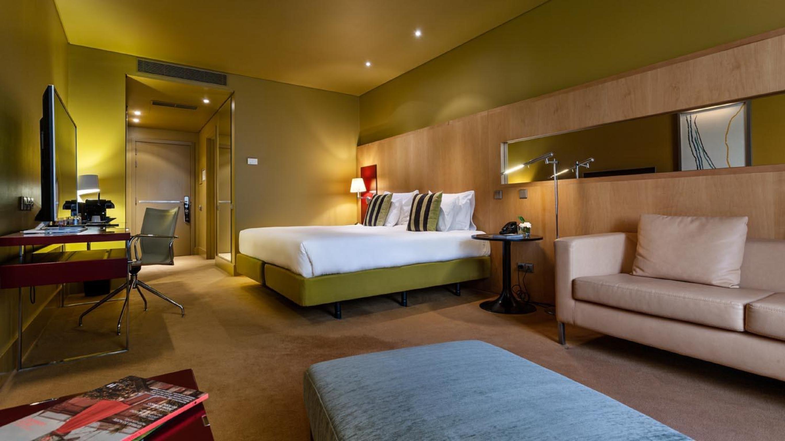 Standard Twin Room - Photo 5