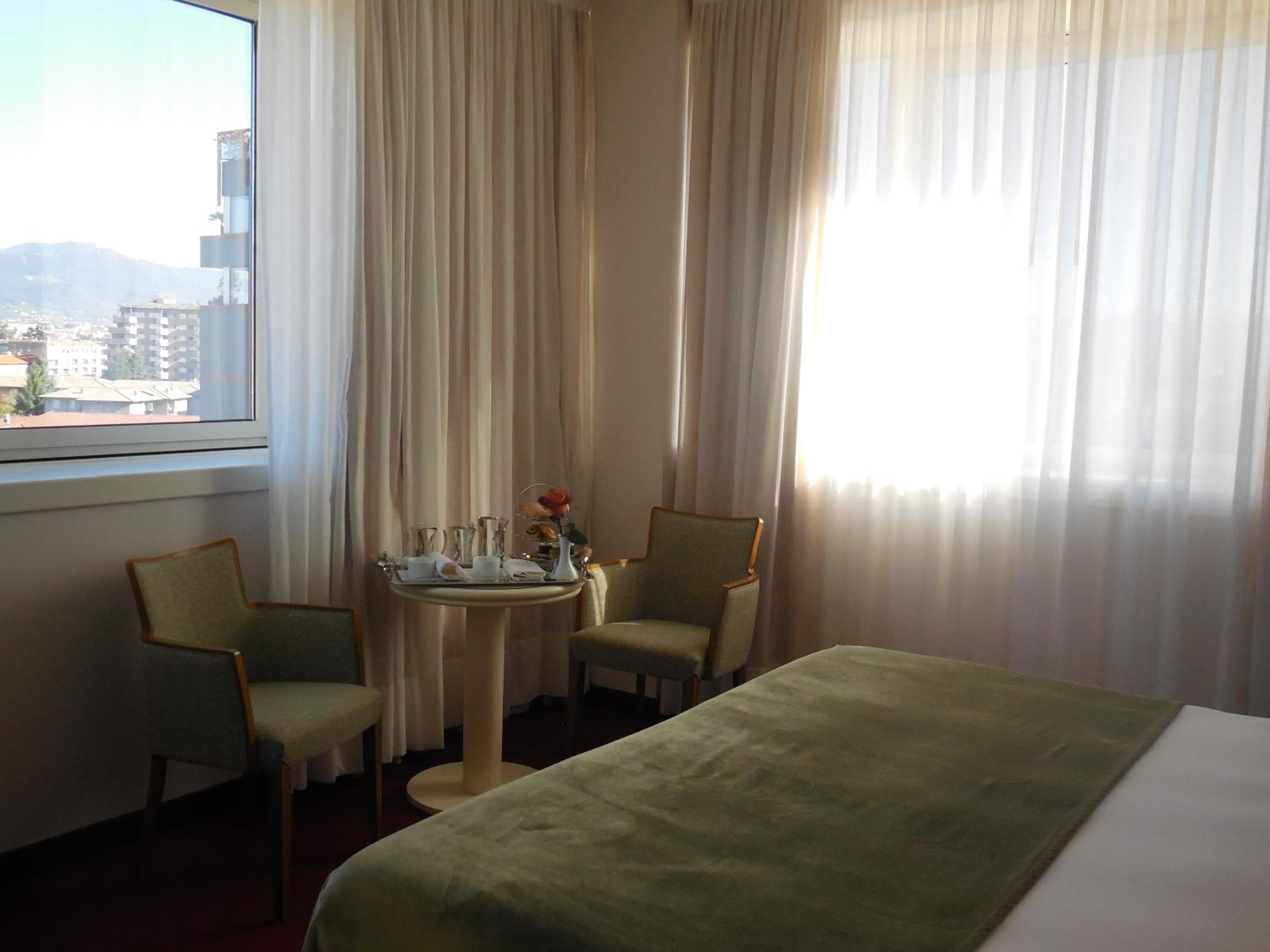 Executive Double Room - Photo 4
