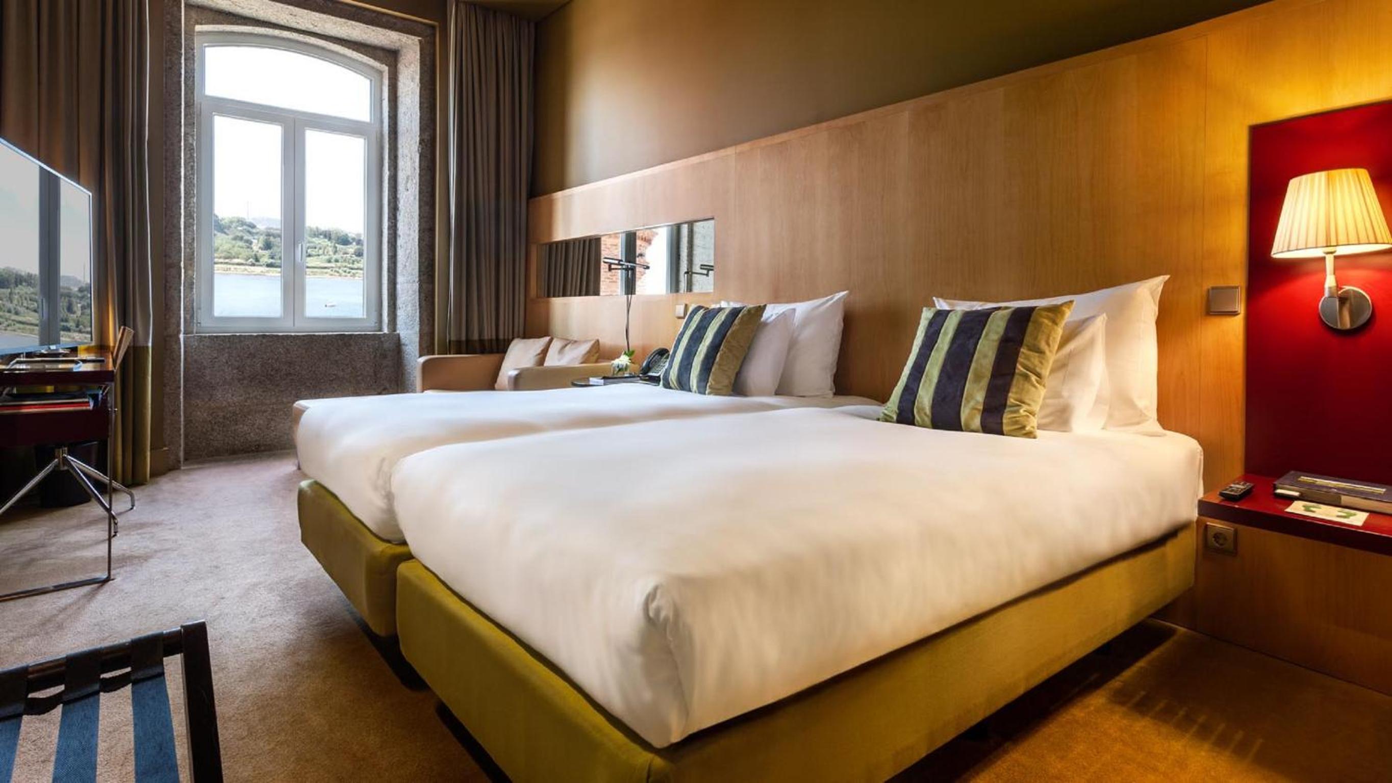 Superior Executive Double or Twin Room - Photo 1
