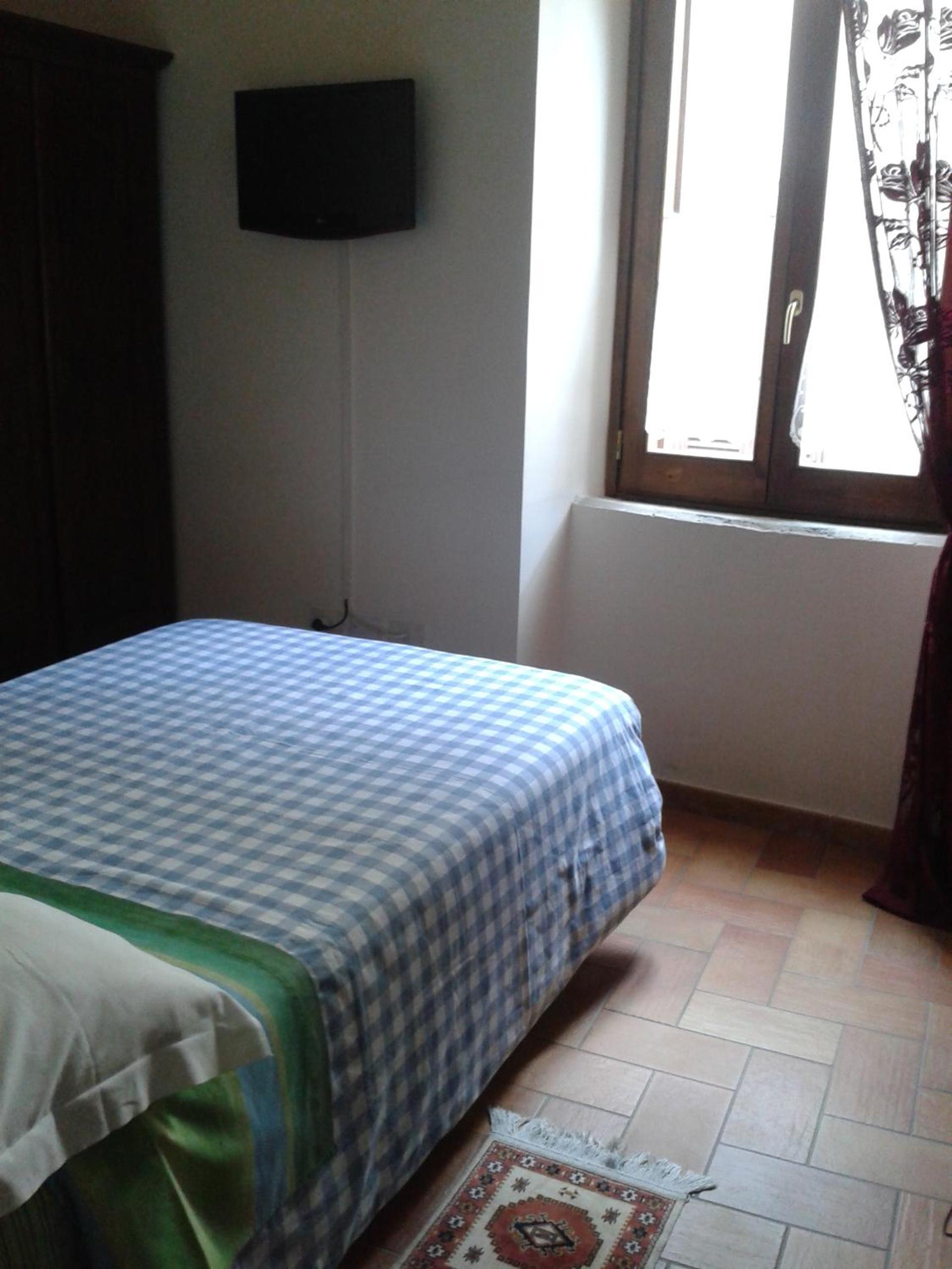 Economy Room photo 3