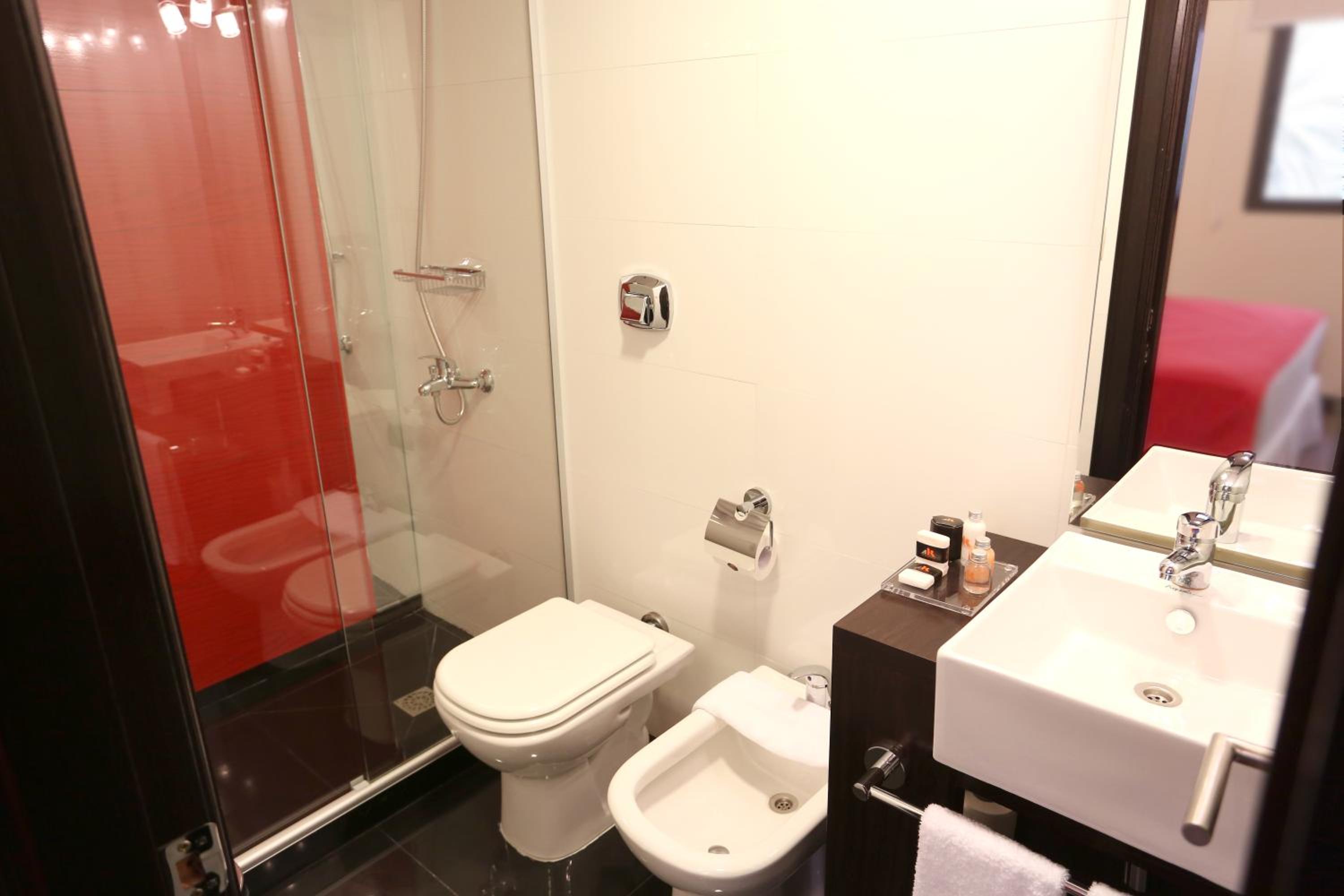 Standard Double Room photo 3