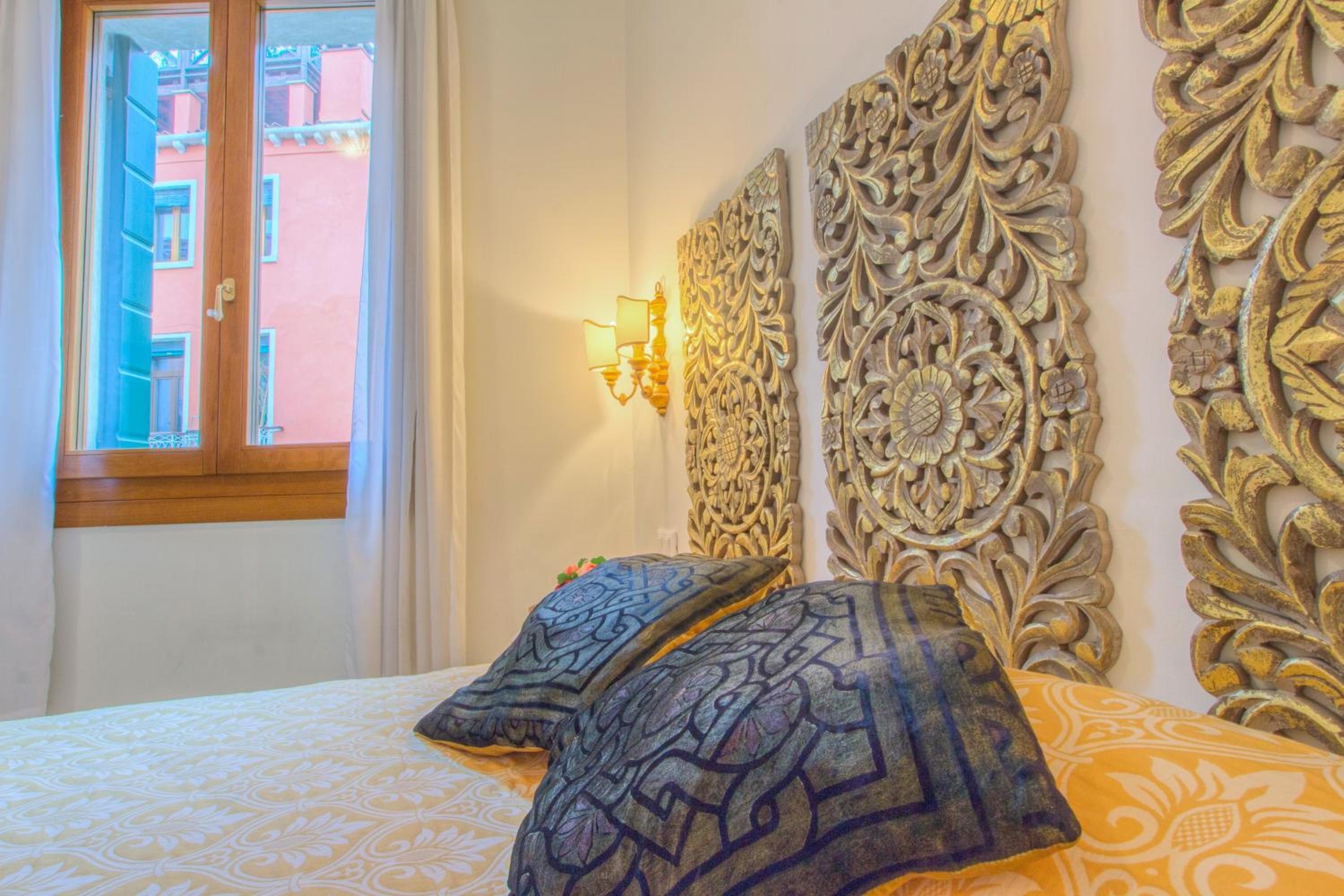 Double Room with Sea View photo 2
