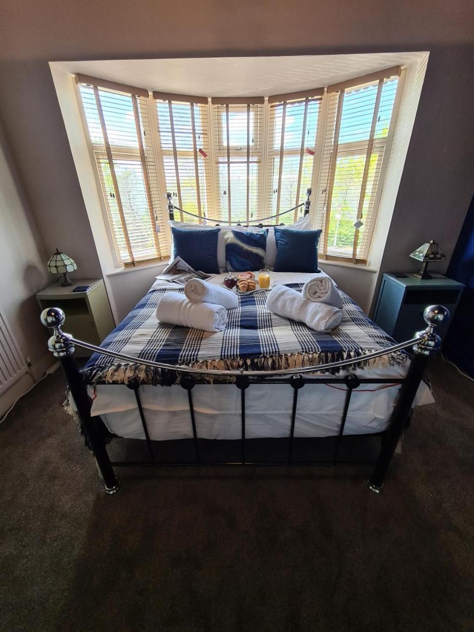 Three-Bedroom House photo 1