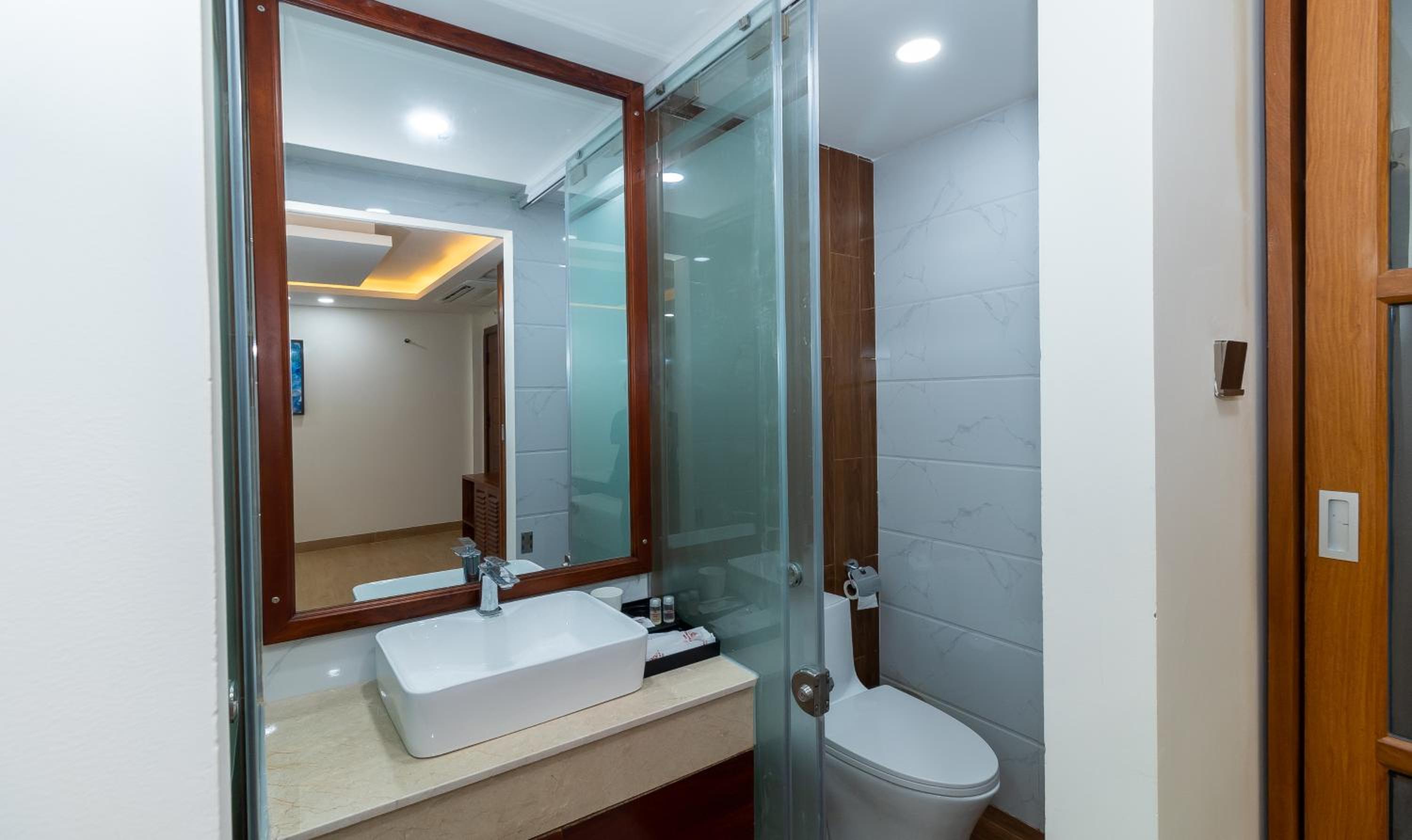 Standard Double or Twin Room photo 2
