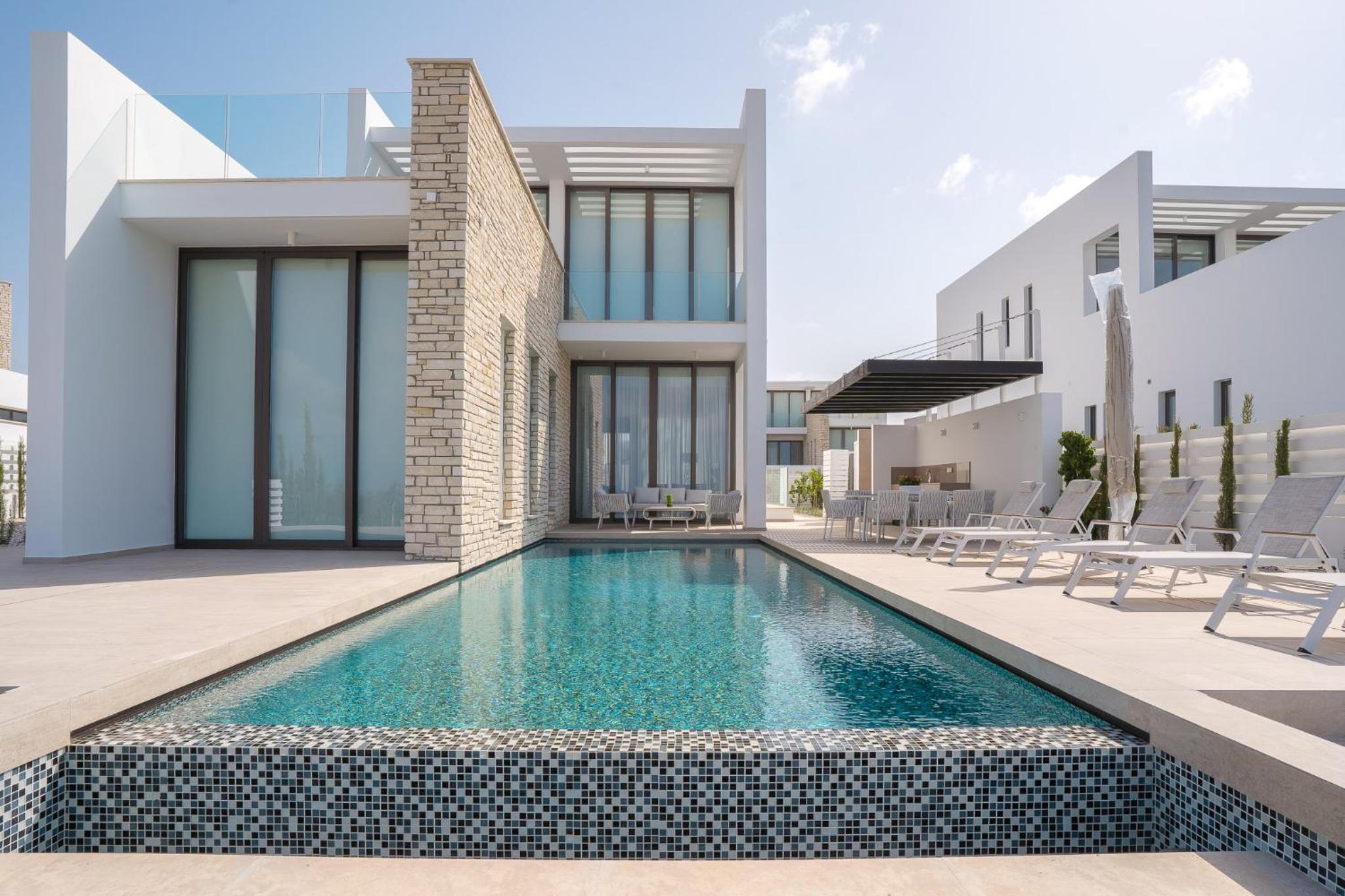 Villa with Garden View photo 2