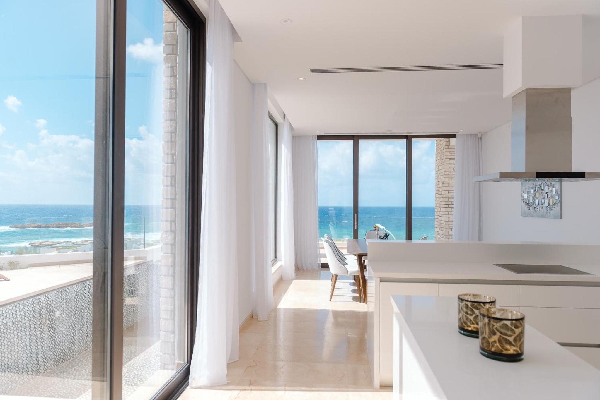 Villa with Sea View photo 2