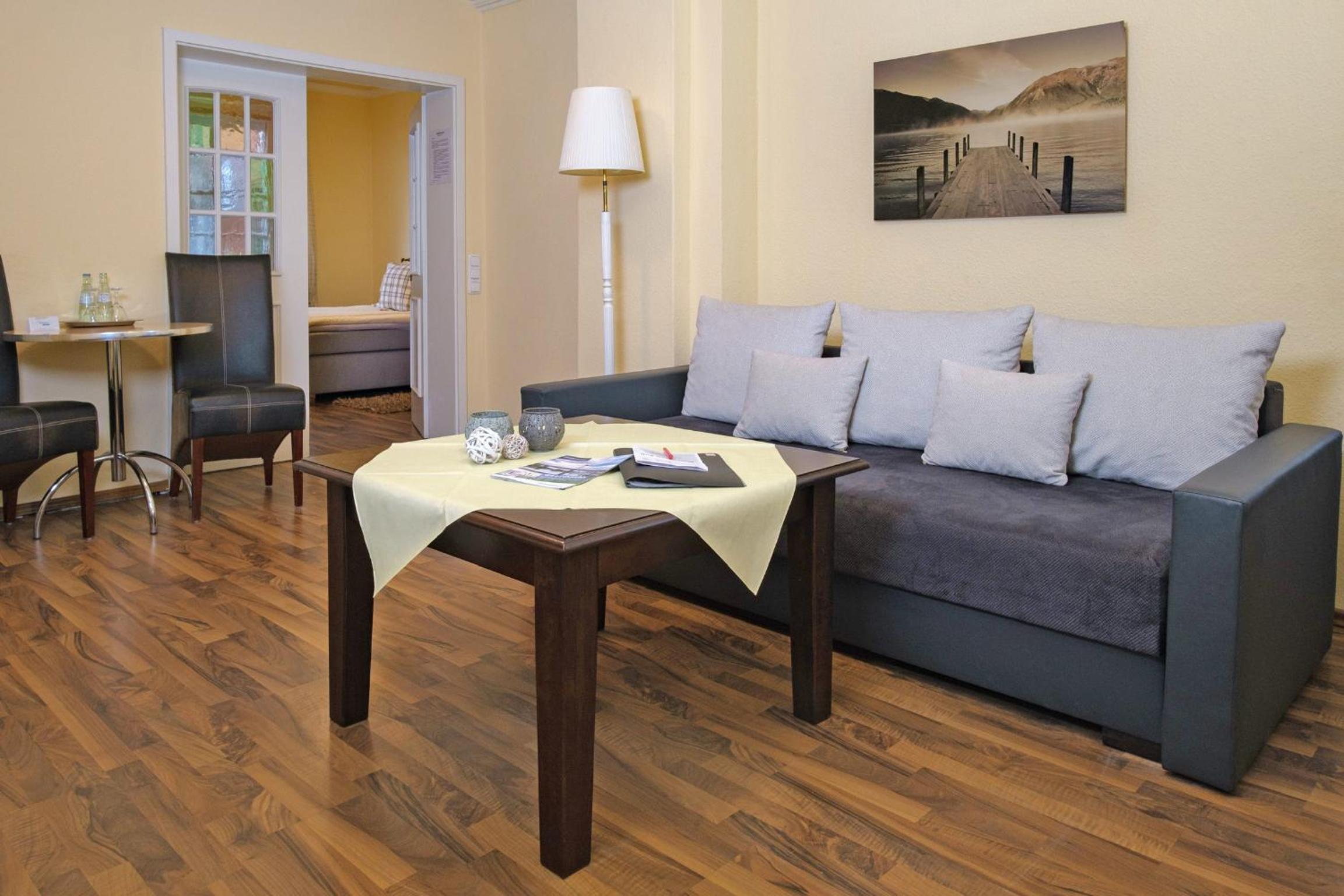 Double Room - Photo 5
