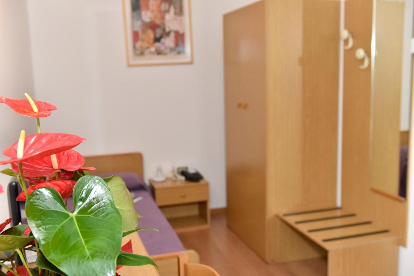 Economy Single Room photo 2