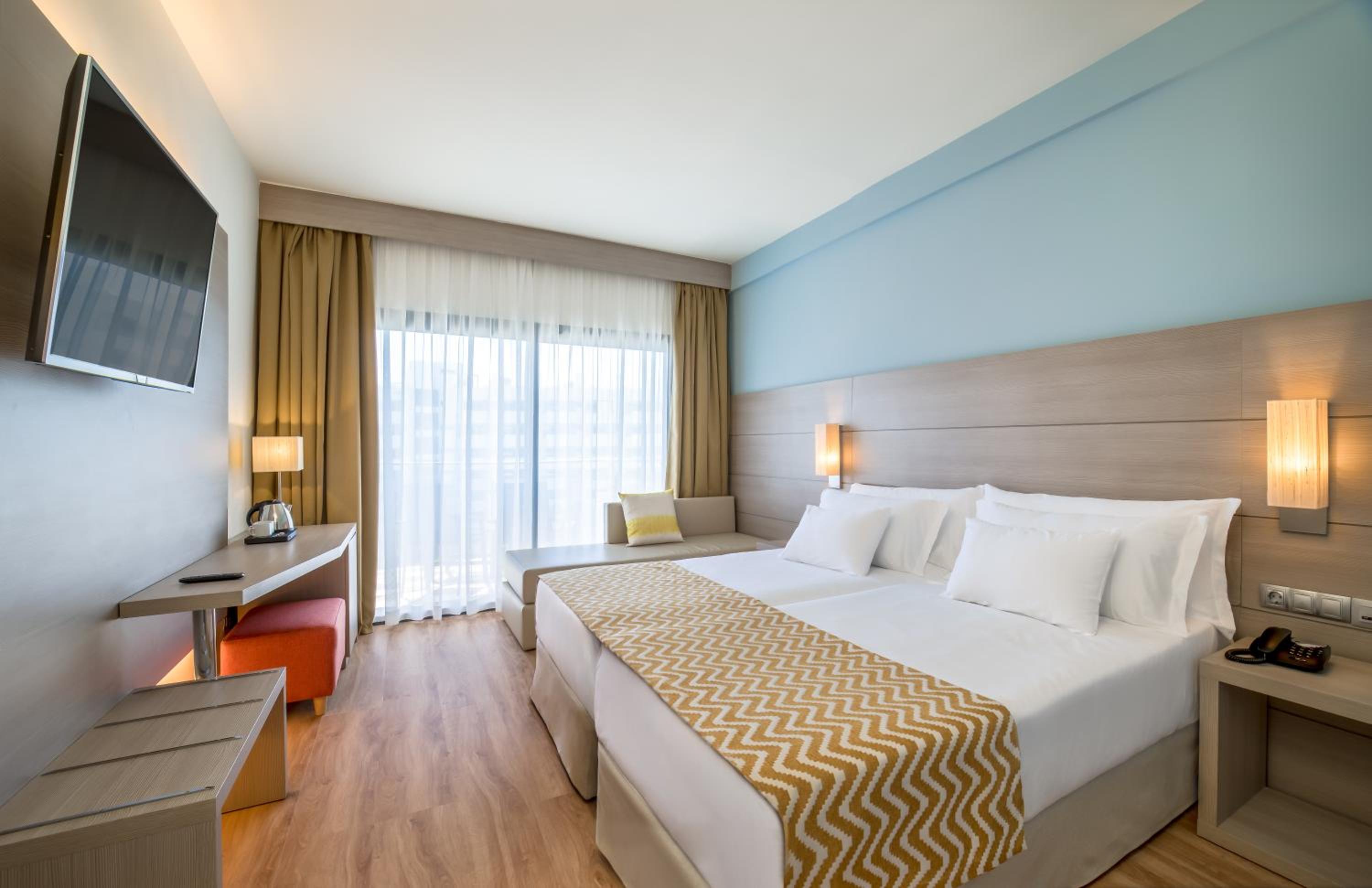 Double Room - Photo 5