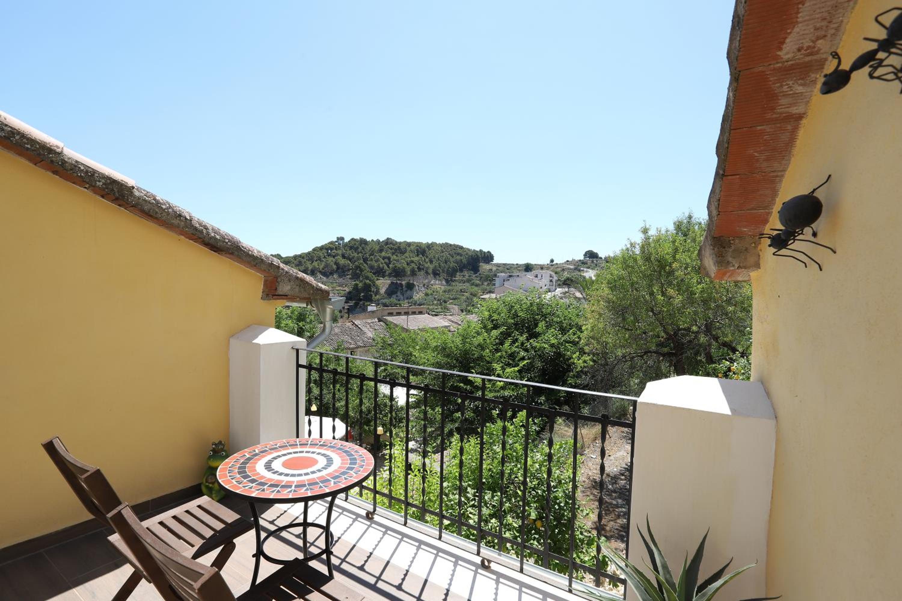 Double Room with Terrace - Photo 3