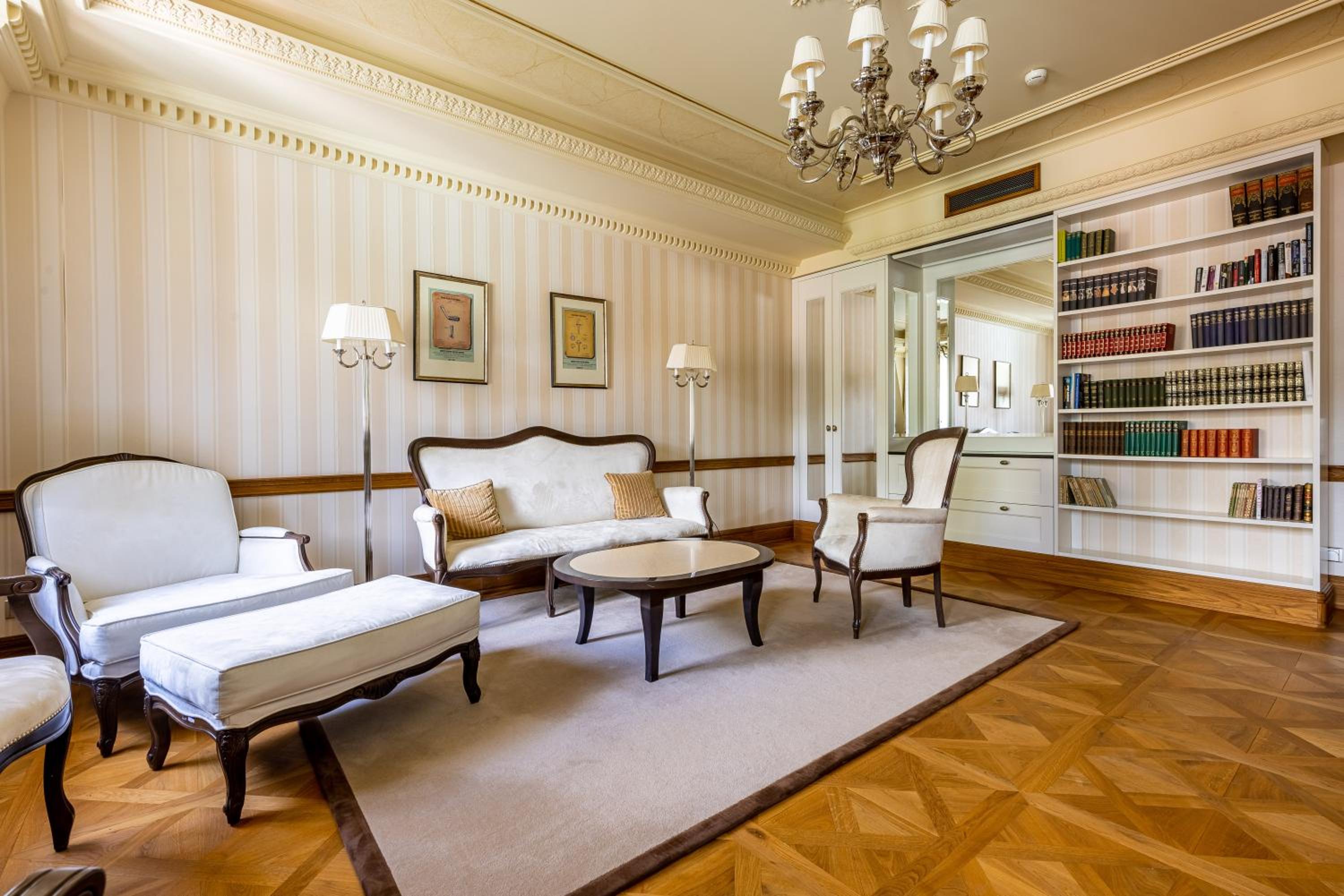 Pupp Depandance Quisisana Suite with Wellness Access - Separate building - Photo 4