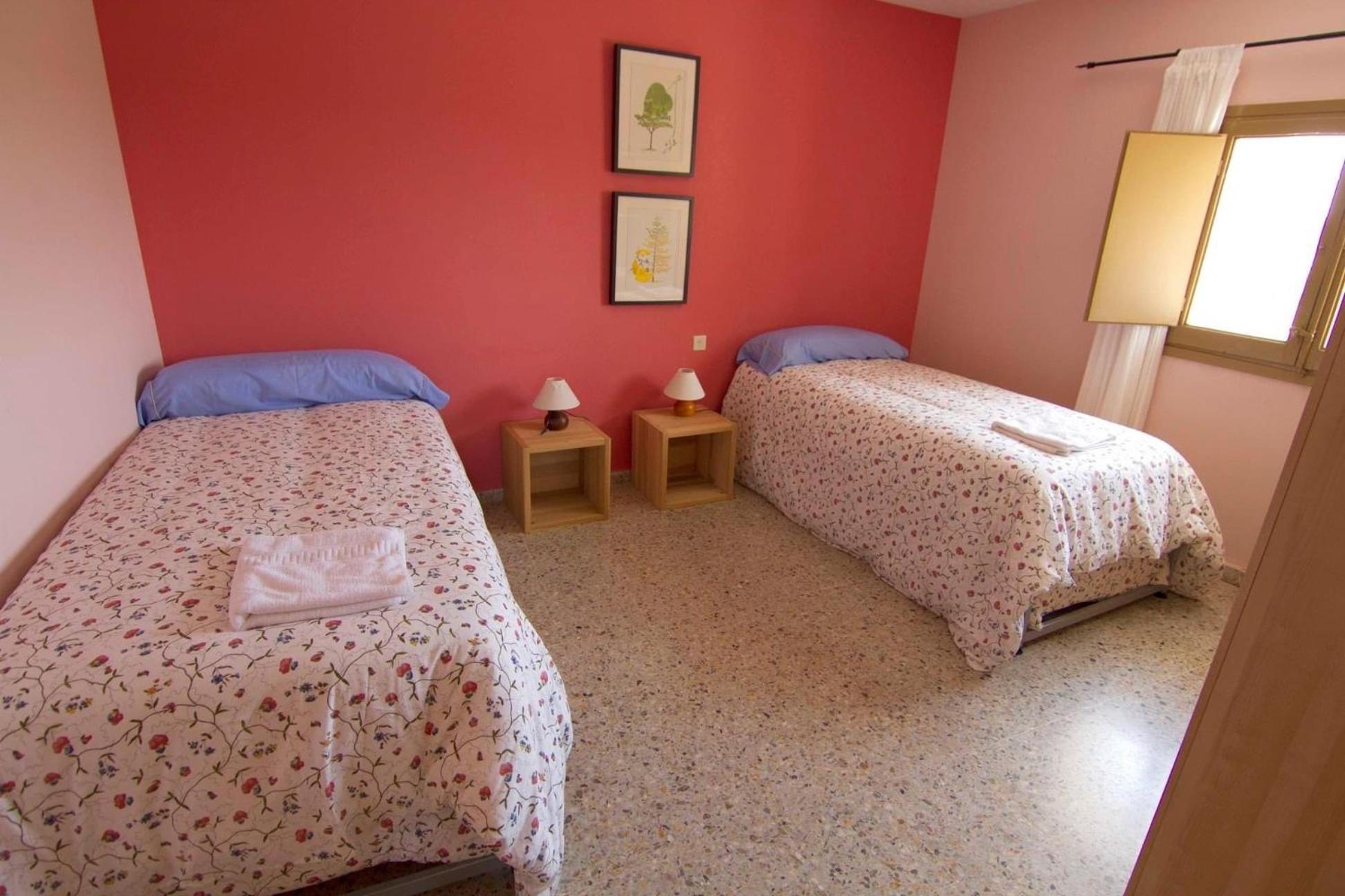 Habitación Cuádruple con Baño Compartido