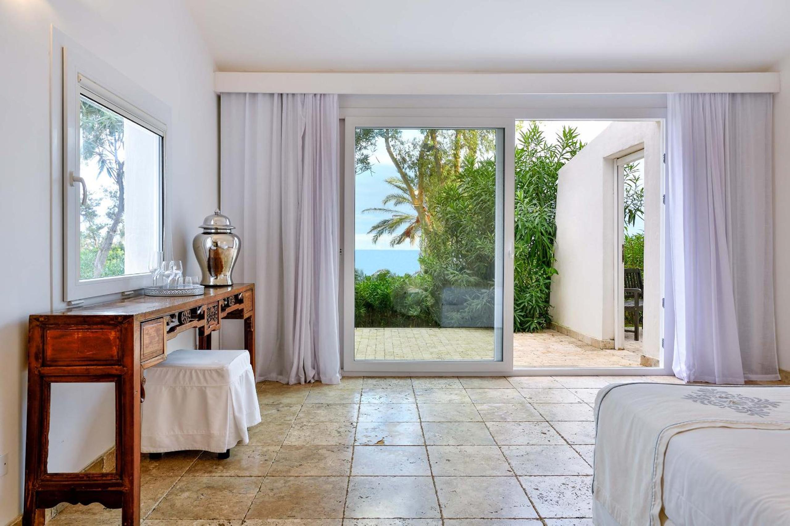 Family Suite with Sea View