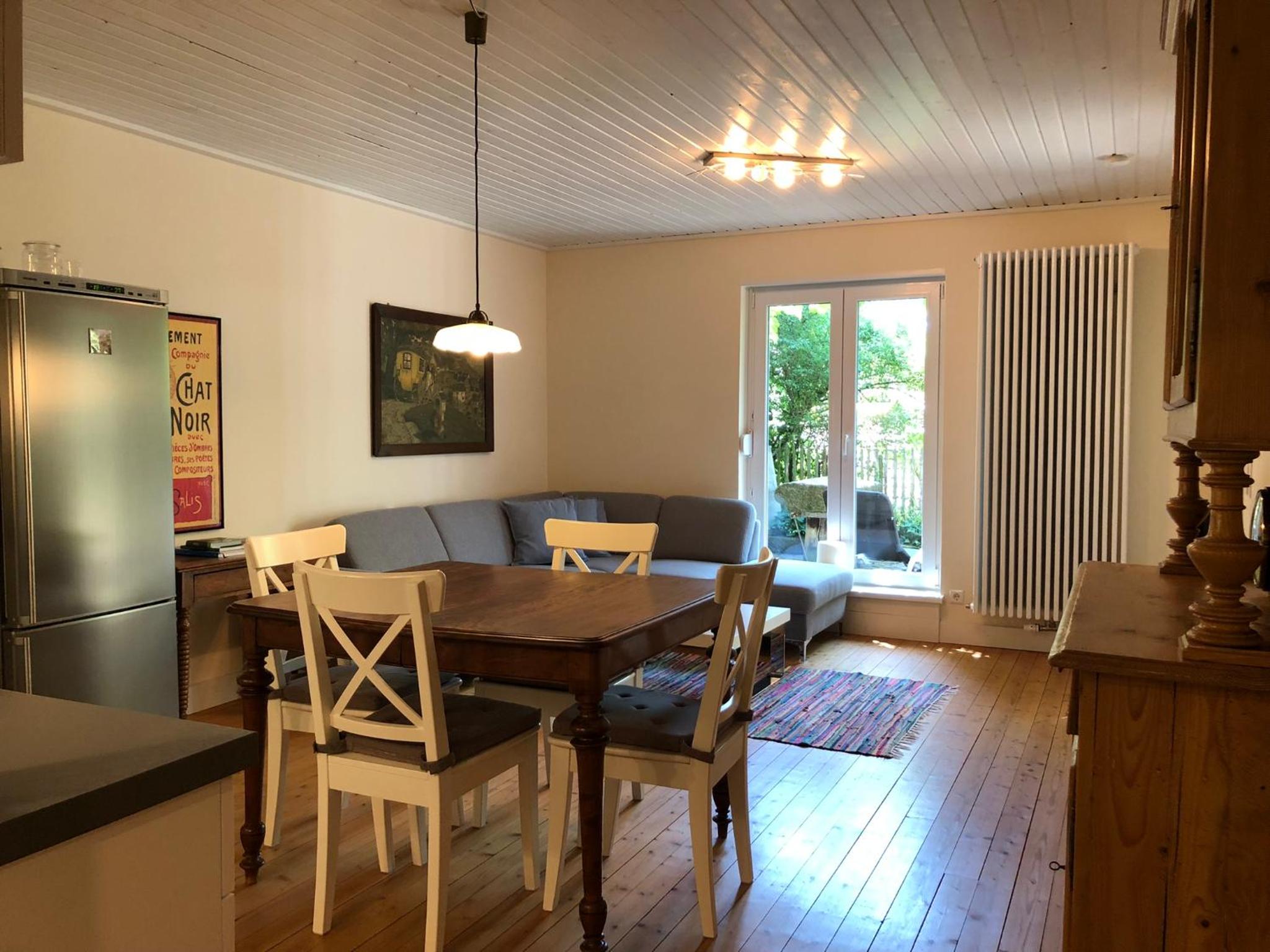 Apartment with Terrace photo 2