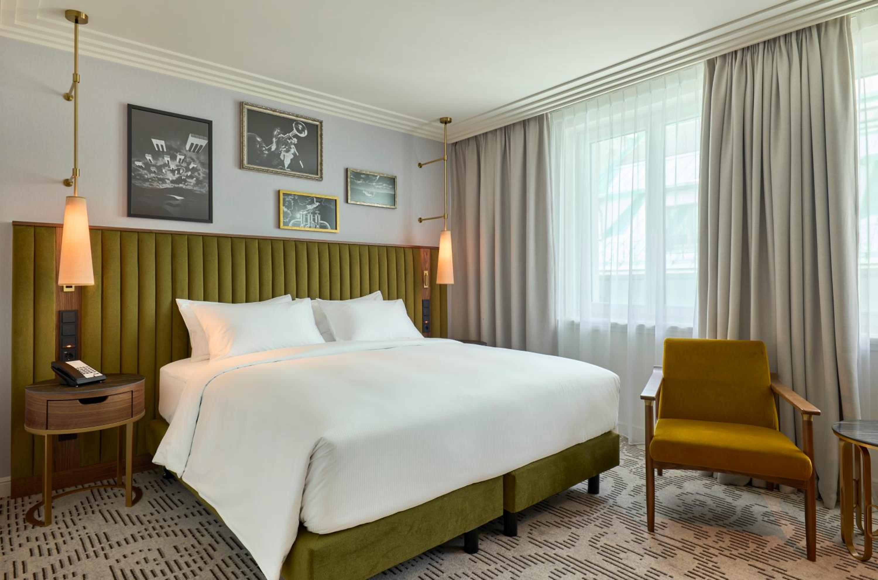 Deluxe King Room - Old Town - Photo 5