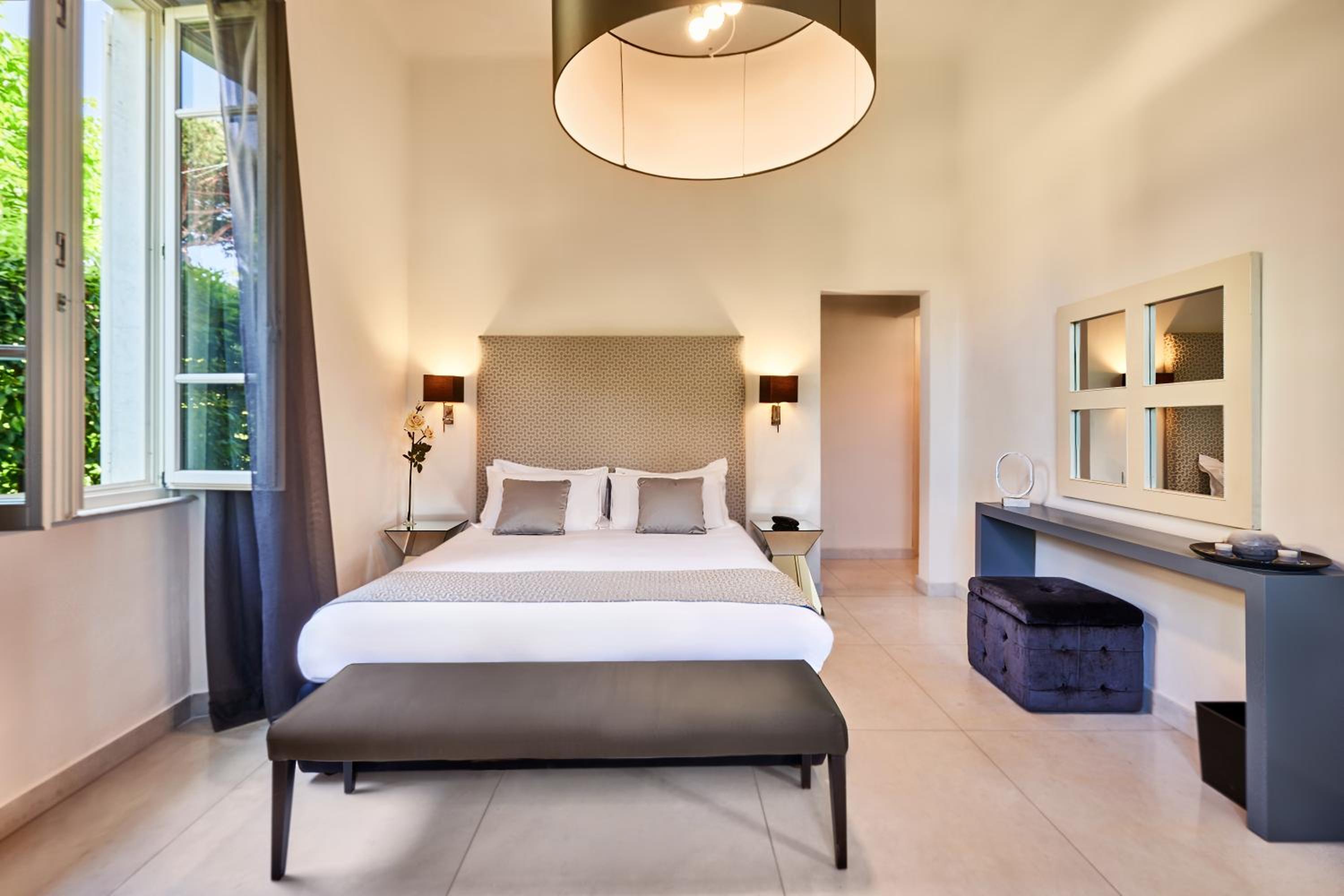 Deluxe Double Room - Annex with Spa Access - Photo 1