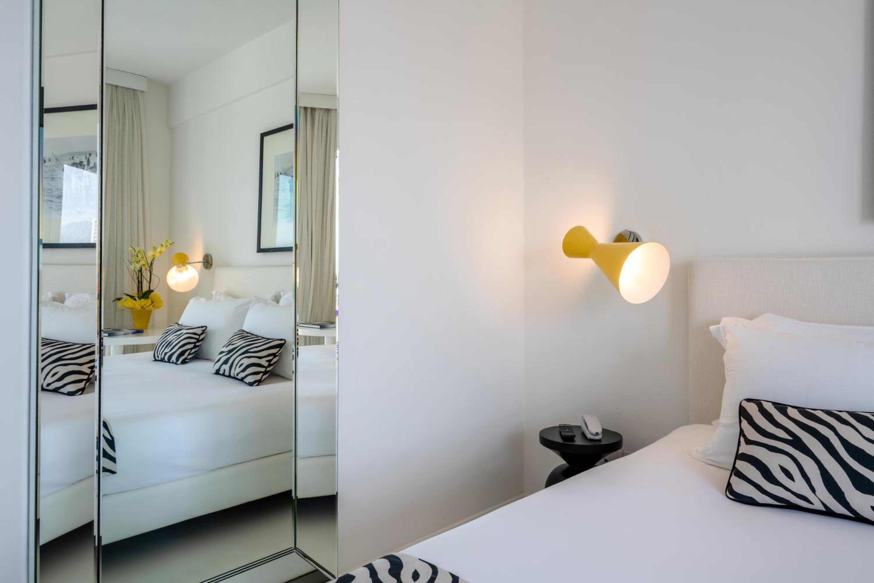 Deluxe Double Room with Balcony with Spa Access photo 1