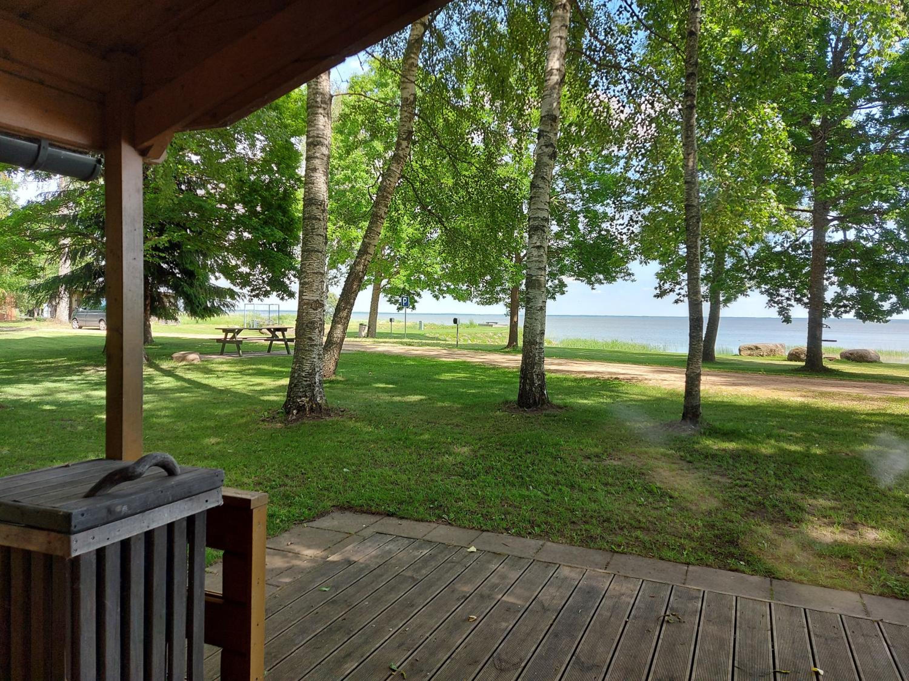 Family Bungalow - Photo 3
