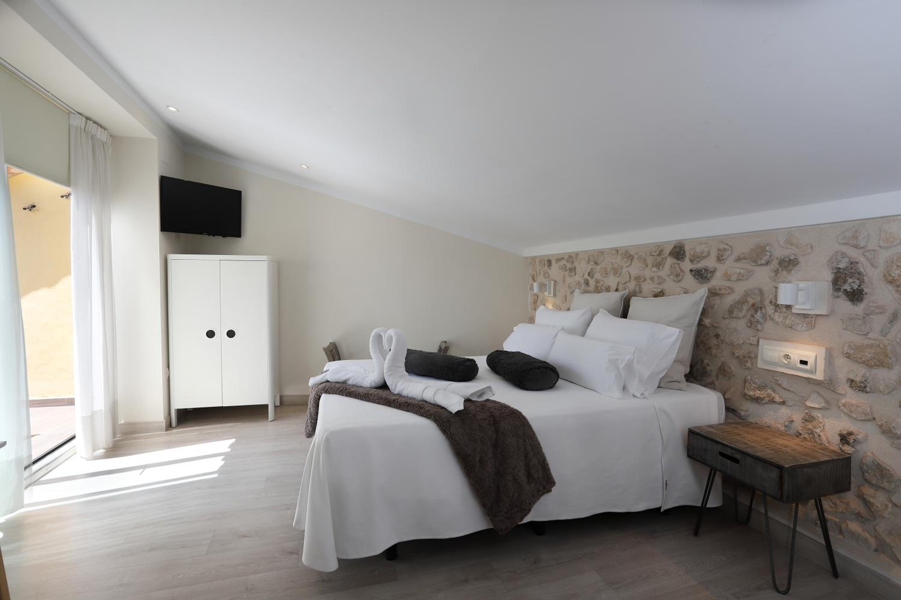 Double Room with Terrace - Photo 1