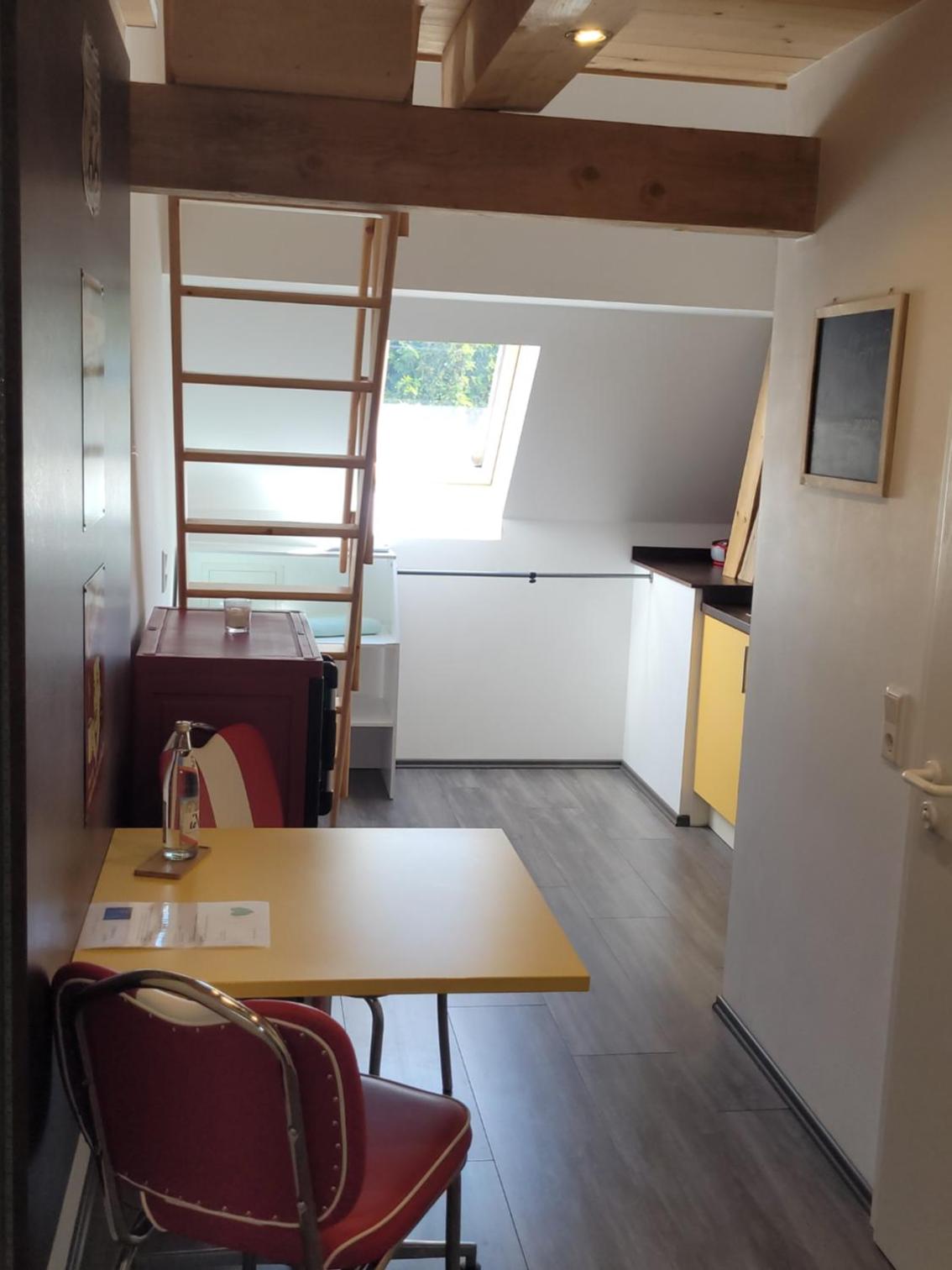 Apartment - Split Level photo 1